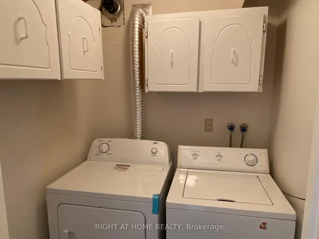 Primary image of 4062 Lawrence Ave Unit 604