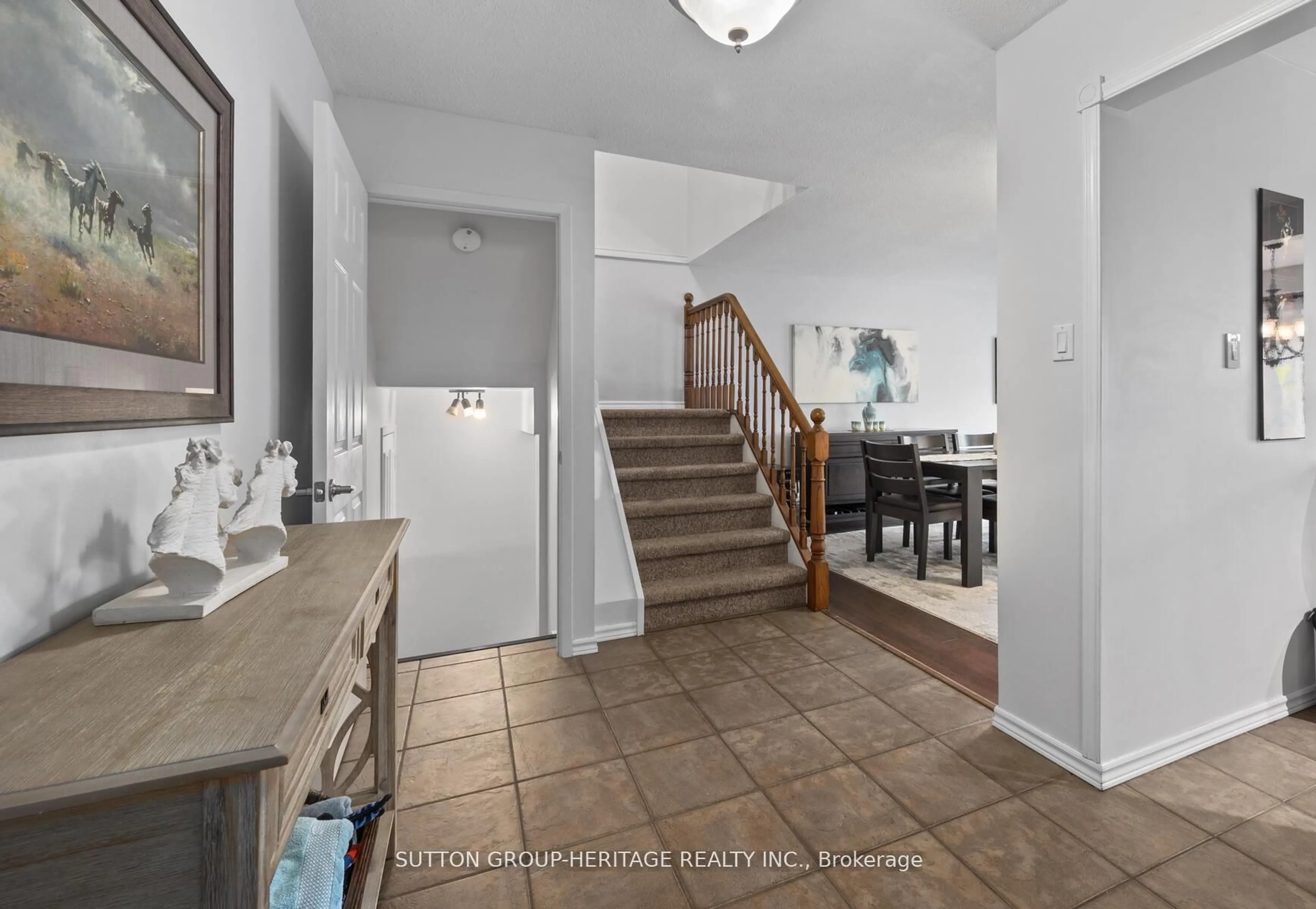 Indoor entryway for 2 Cook Lane #23, Ajax Ontario L1S 3N6