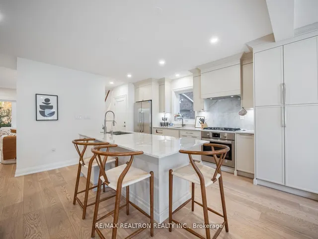 Additional property image - 400 Strathmore Blvd
