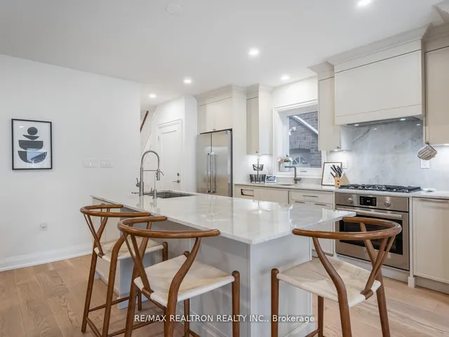 Additional property image - 400 Strathmore Blvd