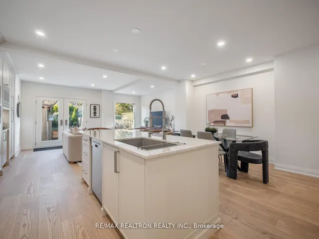 Additional property image - 400 Strathmore Blvd