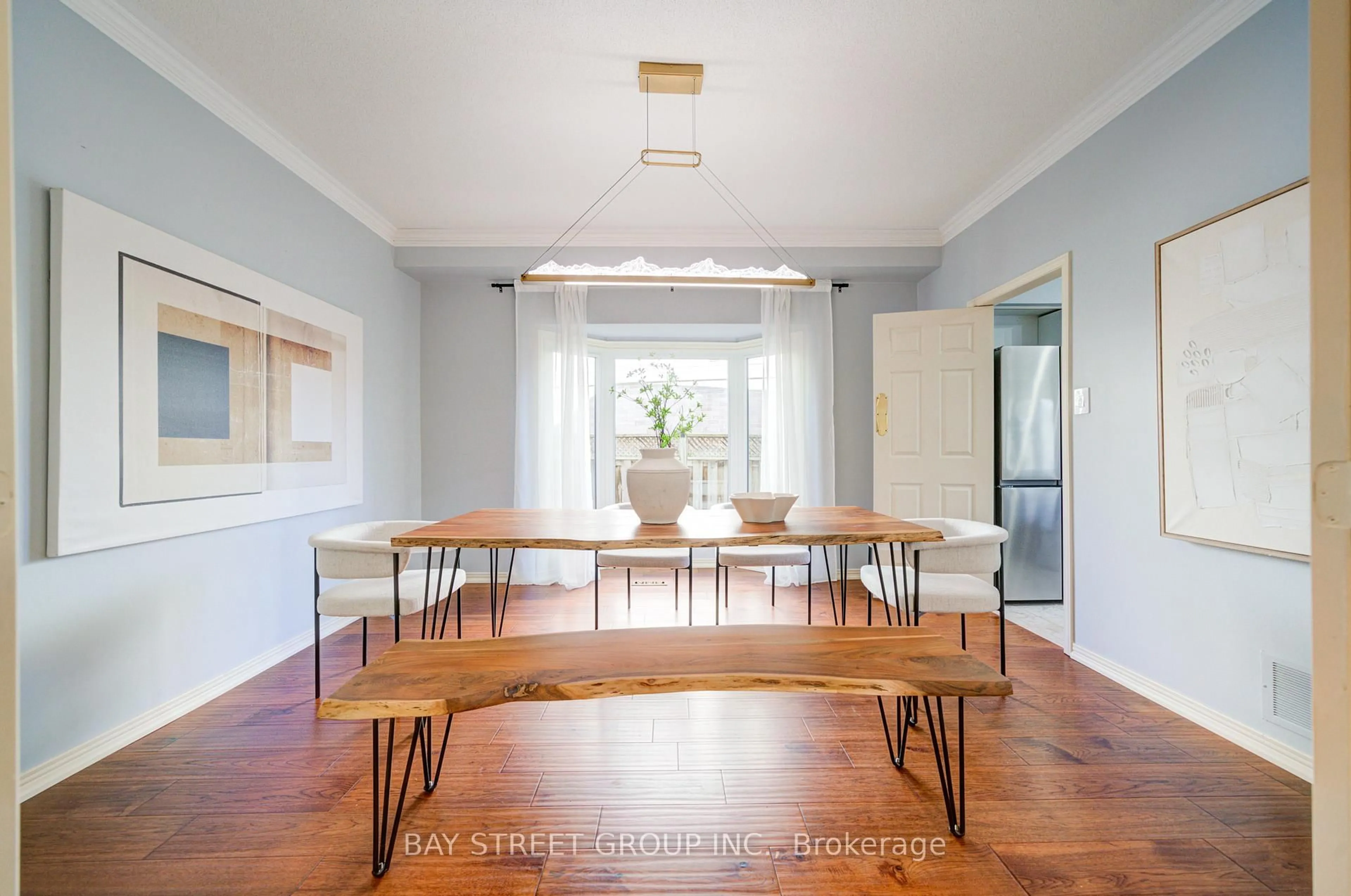 Dining room, wood/laminate floor for 72 Allayden Dr, Whitby Ontario L1P 1L5