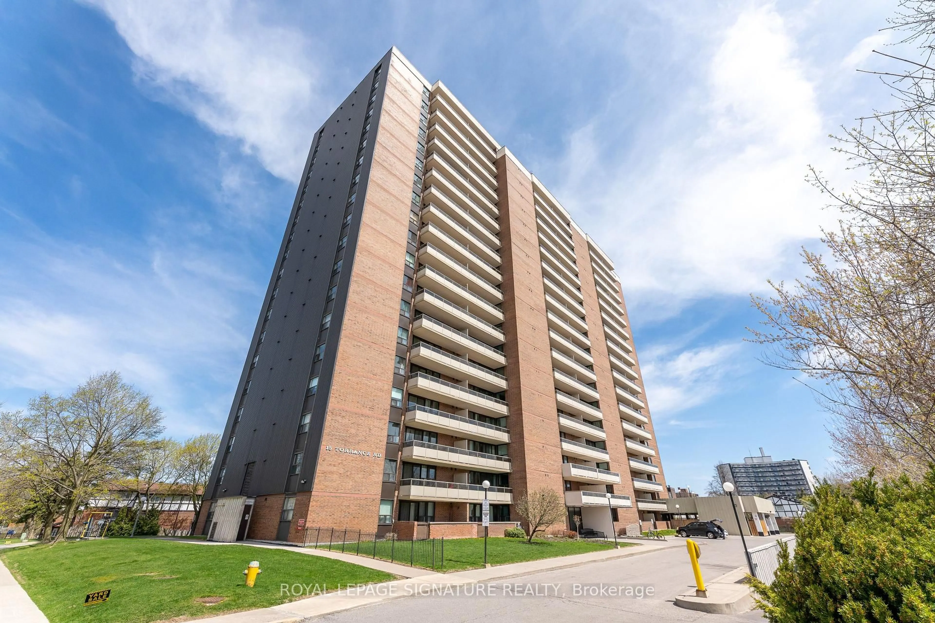 Unknown for 15 Torrance Rd #207, Toronto Ontario M1J 3K2