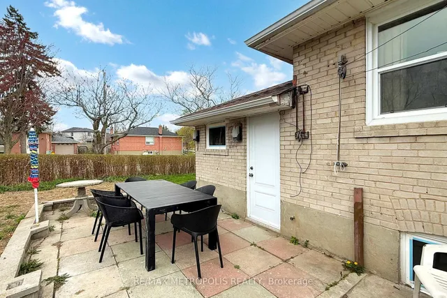 Additional property image - 19 Tremely Cres