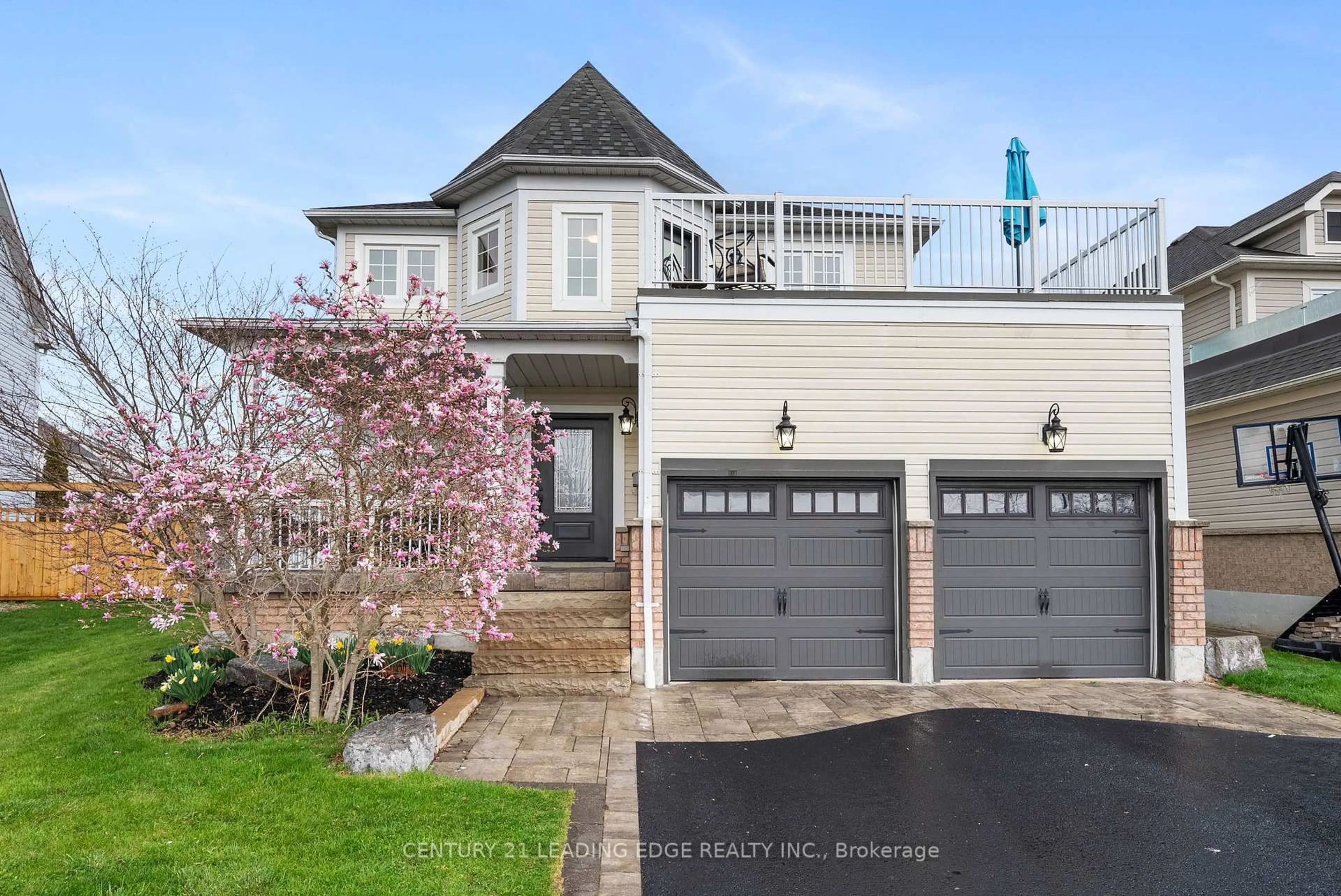 Unknown for 5 Eggert Crt, Whitby Ontario L1N 9X2