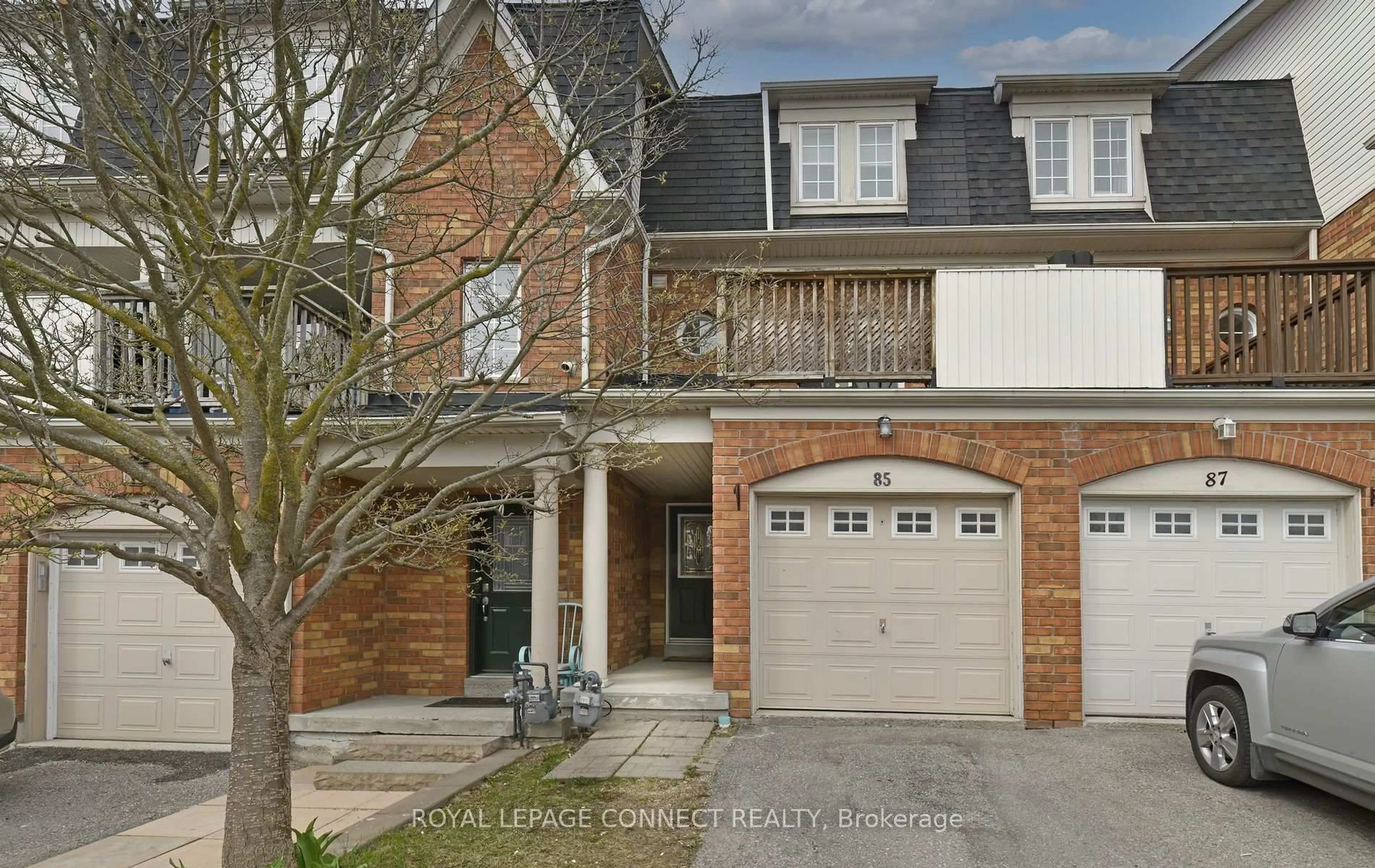 Home with brick exterior material, street for 85 SPRUCEDALE Way, Whitby Ontario L1N 9T9