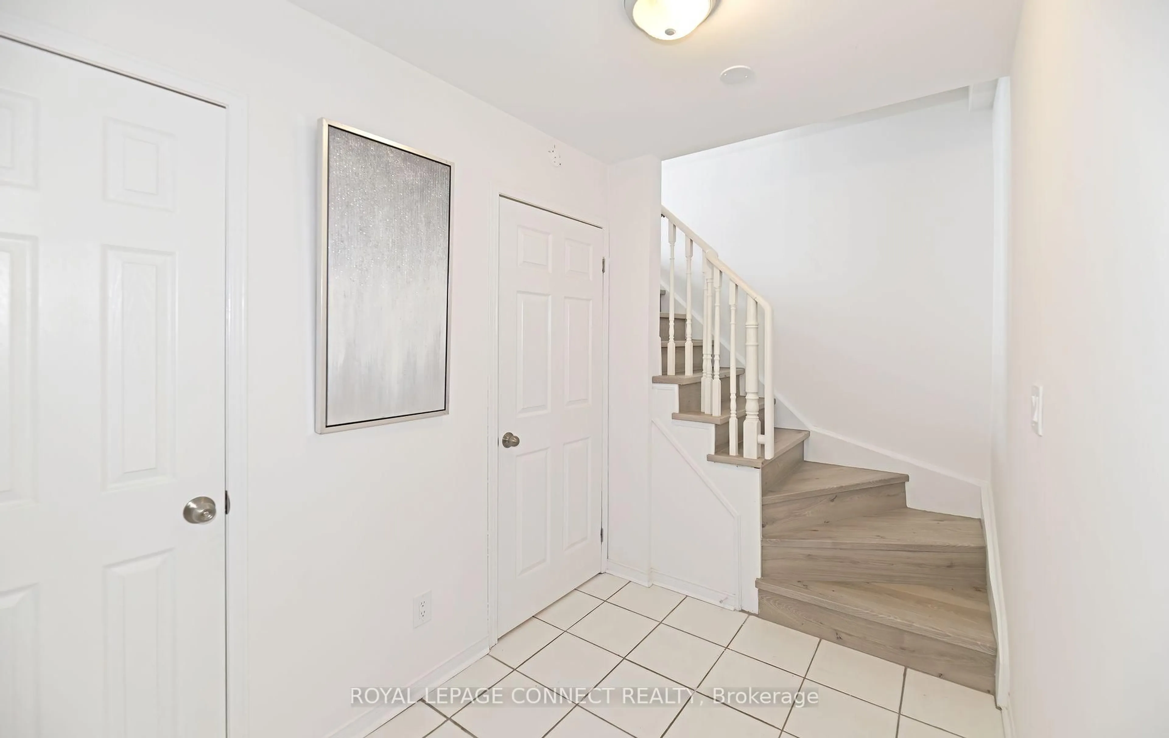 Unknown for 85 SPRUCEDALE Way, Whitby Ontario L1N 9T9
