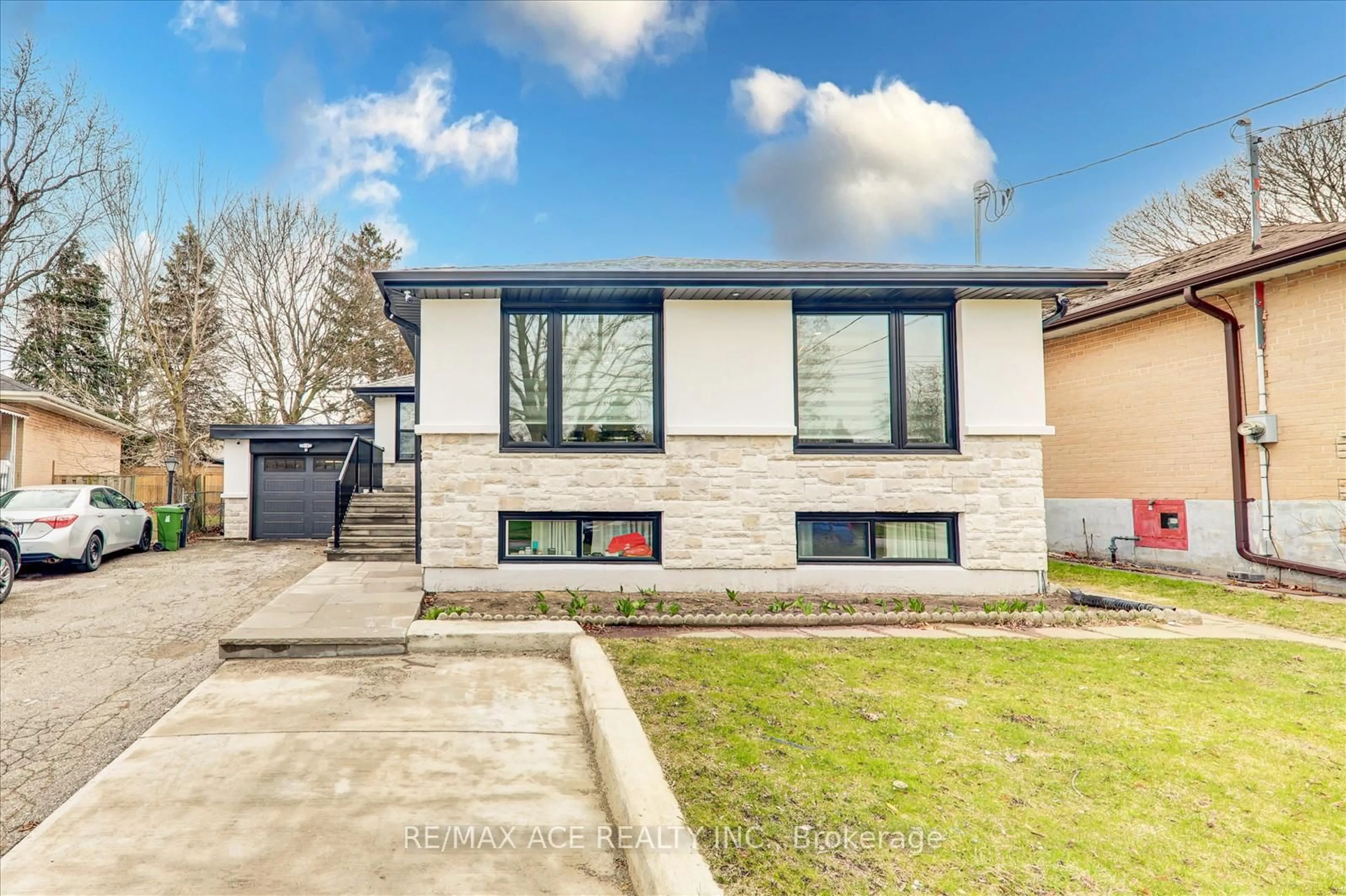 Home with brick exterior material, street for 35 Darlingside Dr, Toronto Ontario M1E 3N9