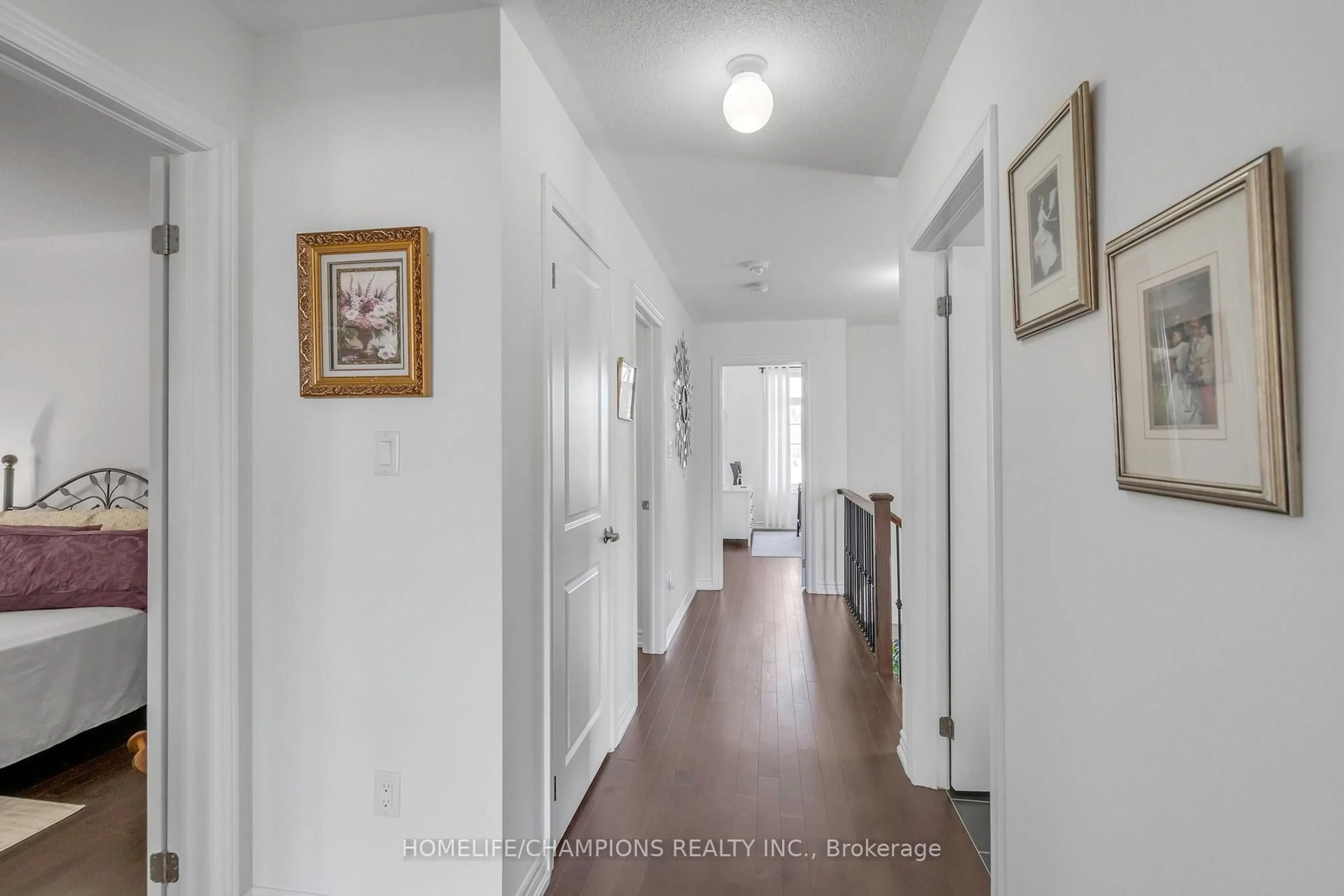 Indoor entryway for 37 Whitefish St, Whitby Ontario L1P 0K5