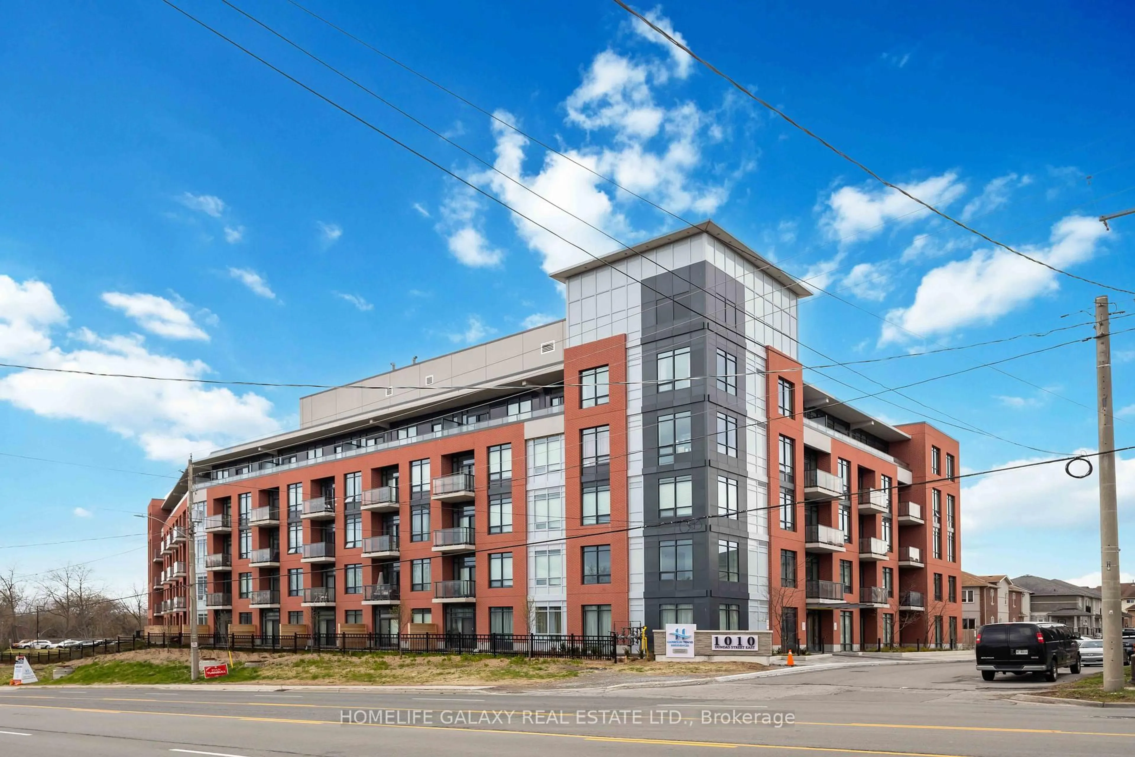 Unknown for 1010 Dundas St #204, Whitby Ontario L1N 2K2