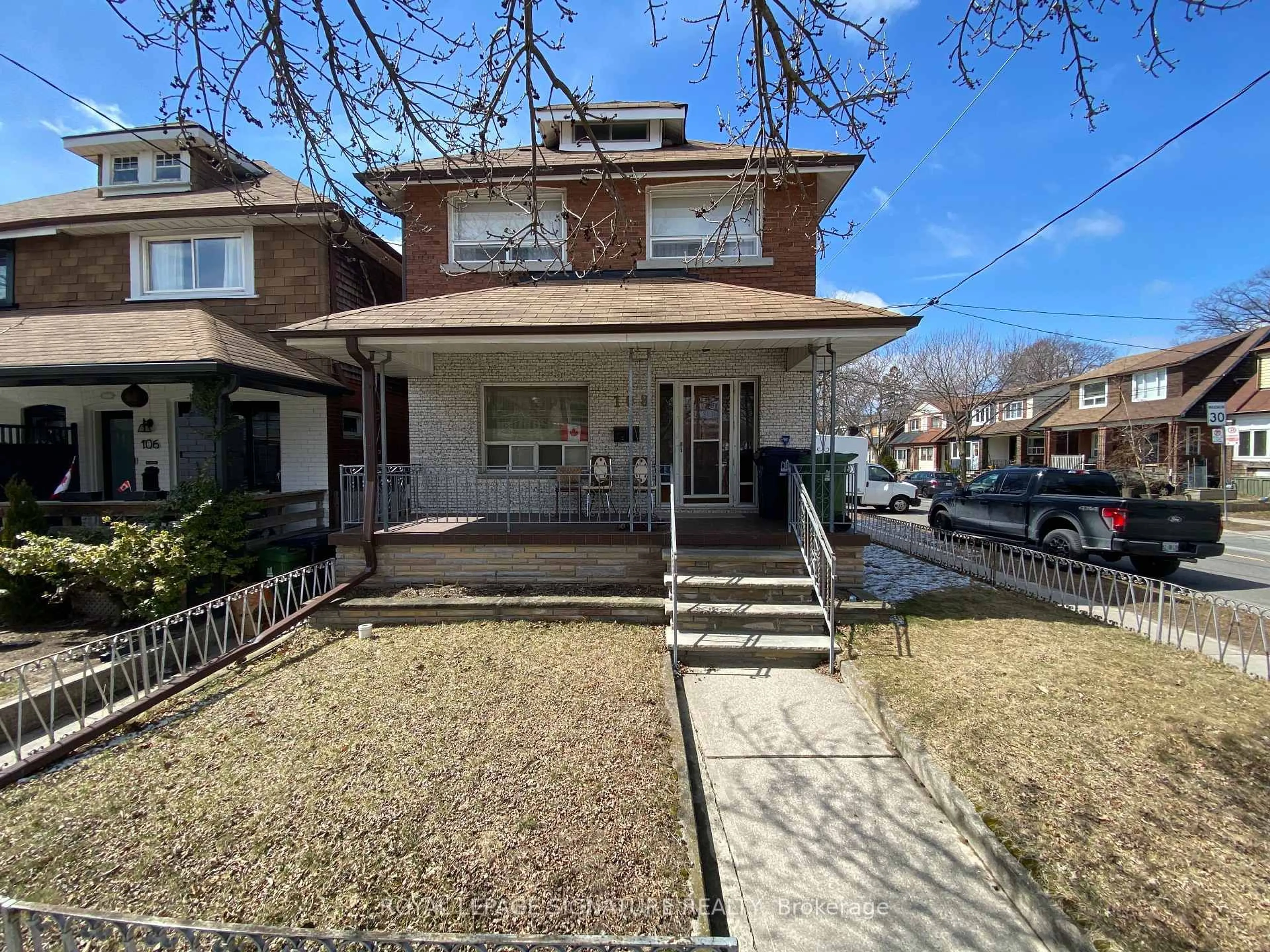 A pic from outside/outdoor area/front of a property/back of a property/a pic from drone, street for 108 Glebemount Ave, Toronto Ontario M4C 3R8