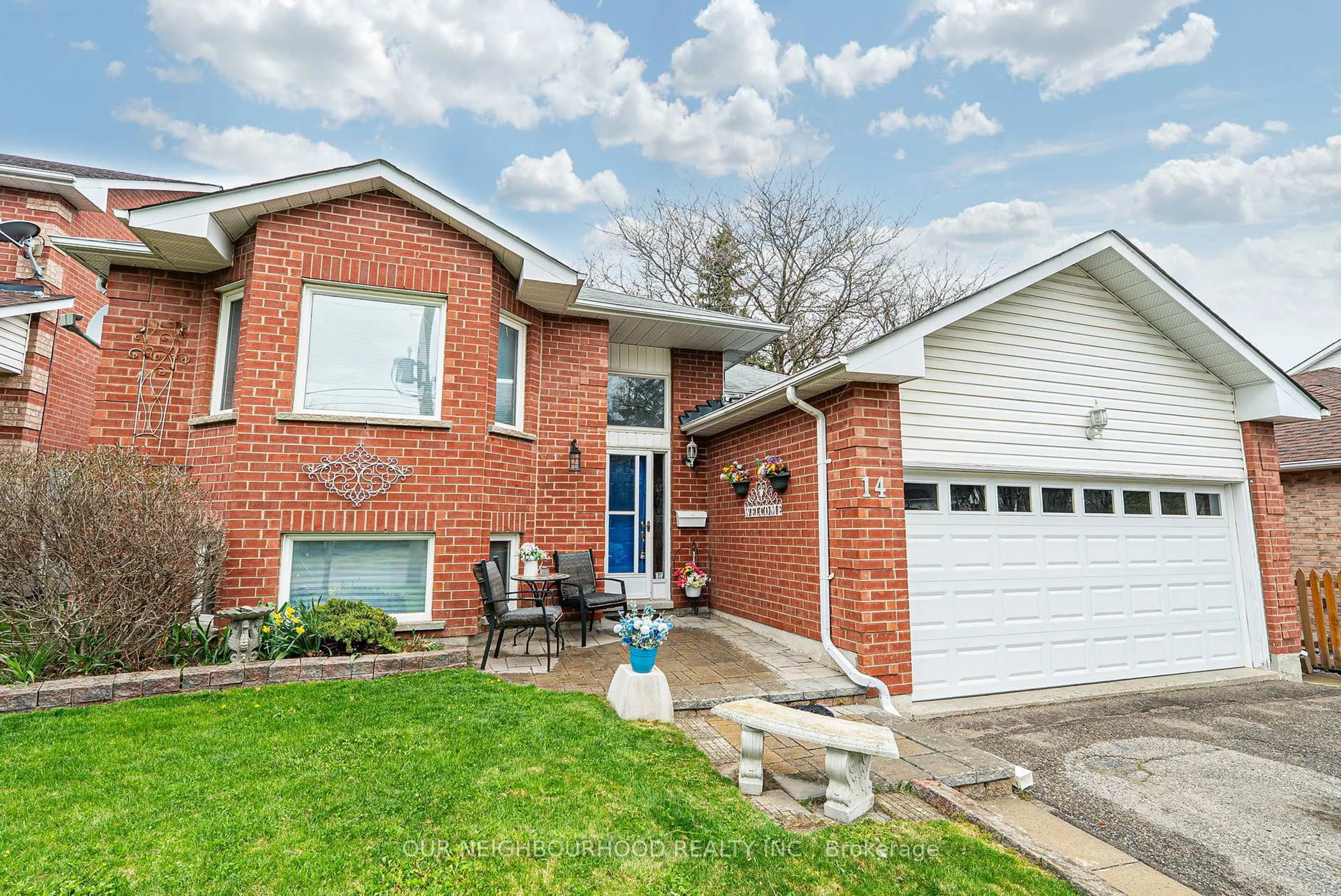 Home with brick exterior material, street for 14 Concession St, Clarington Ontario L1C 1Y1