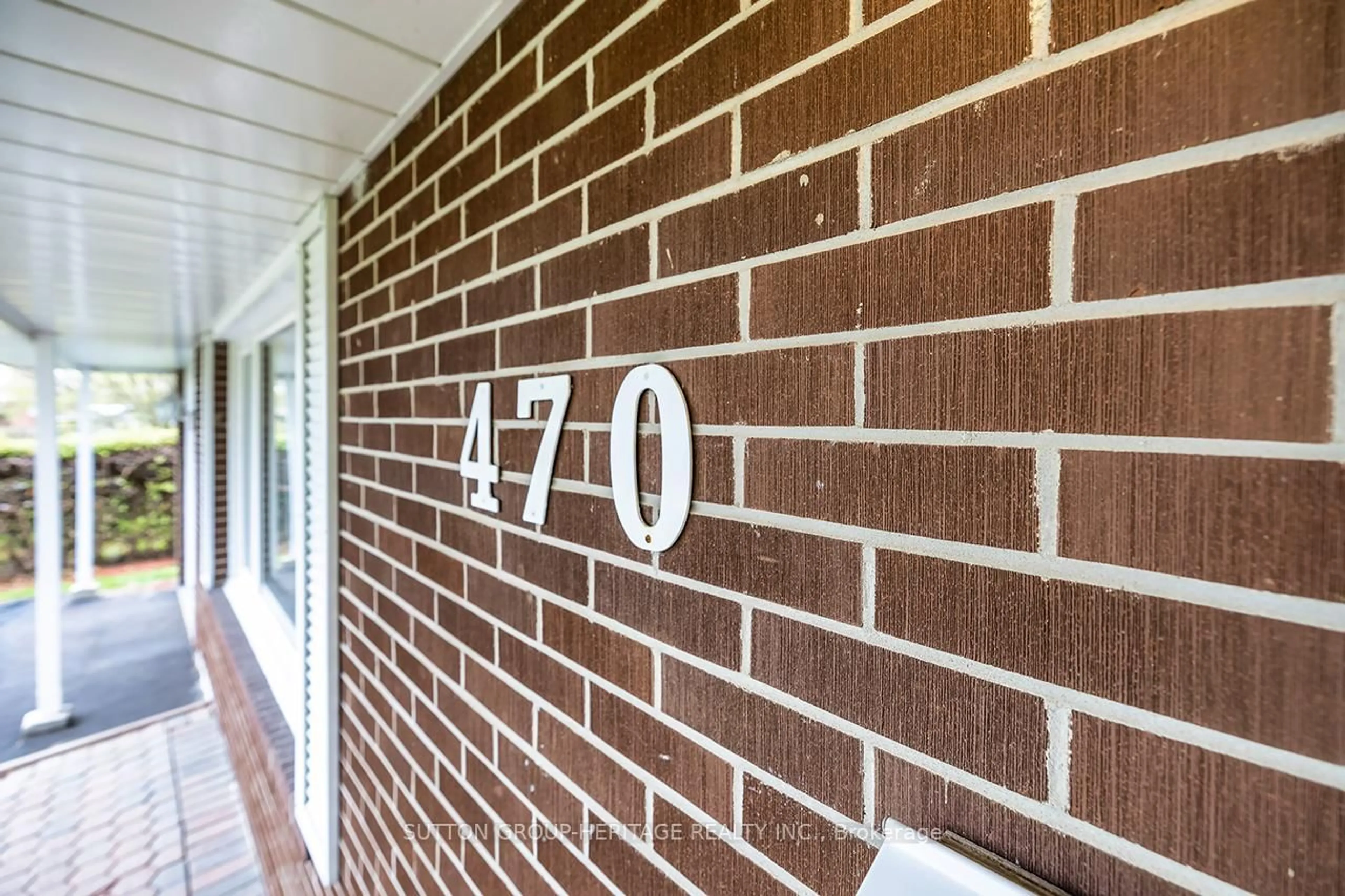 Home with brick exterior material, street for 470 Rembrandt Crt, Oshawa Ontario L1G 6B5