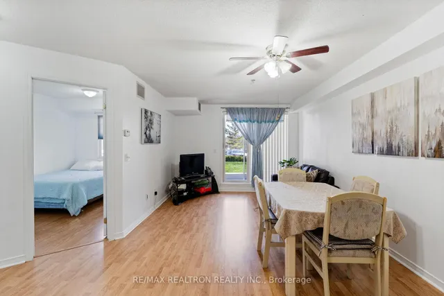 Additional property image - 684 Warden Ave Unit 103