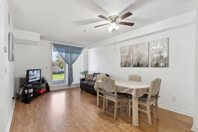 Additional property image - 684 Warden Ave Unit 103