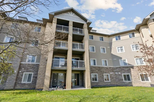 Additional property image - 684 Warden Ave Unit 103