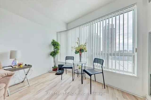 Additional property image - 8 Lee Centre Dr Unit 306