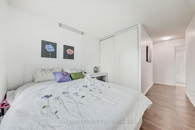 Additional property image - 8 Lee Centre Dr Unit 306
