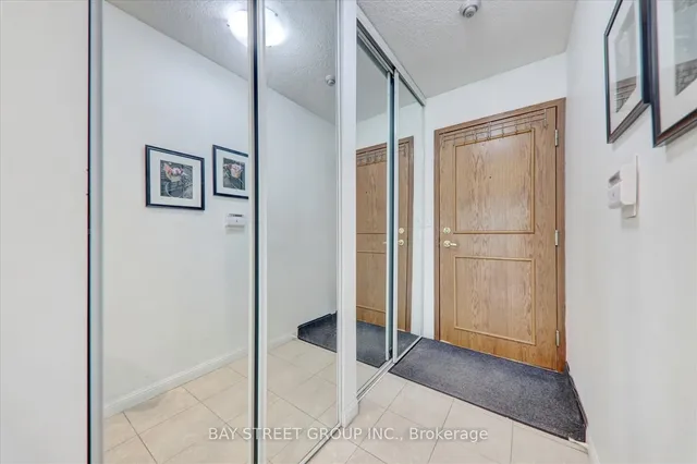 Additional property image - 8 Lee Centre Dr Unit 306