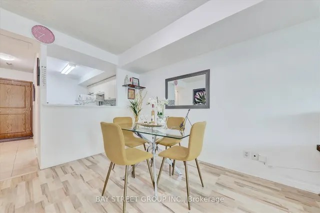 Additional property image - 8 Lee Centre Dr Unit 306
