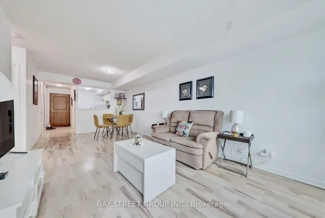 Additional property image - 8 Lee Centre Dr Unit 306