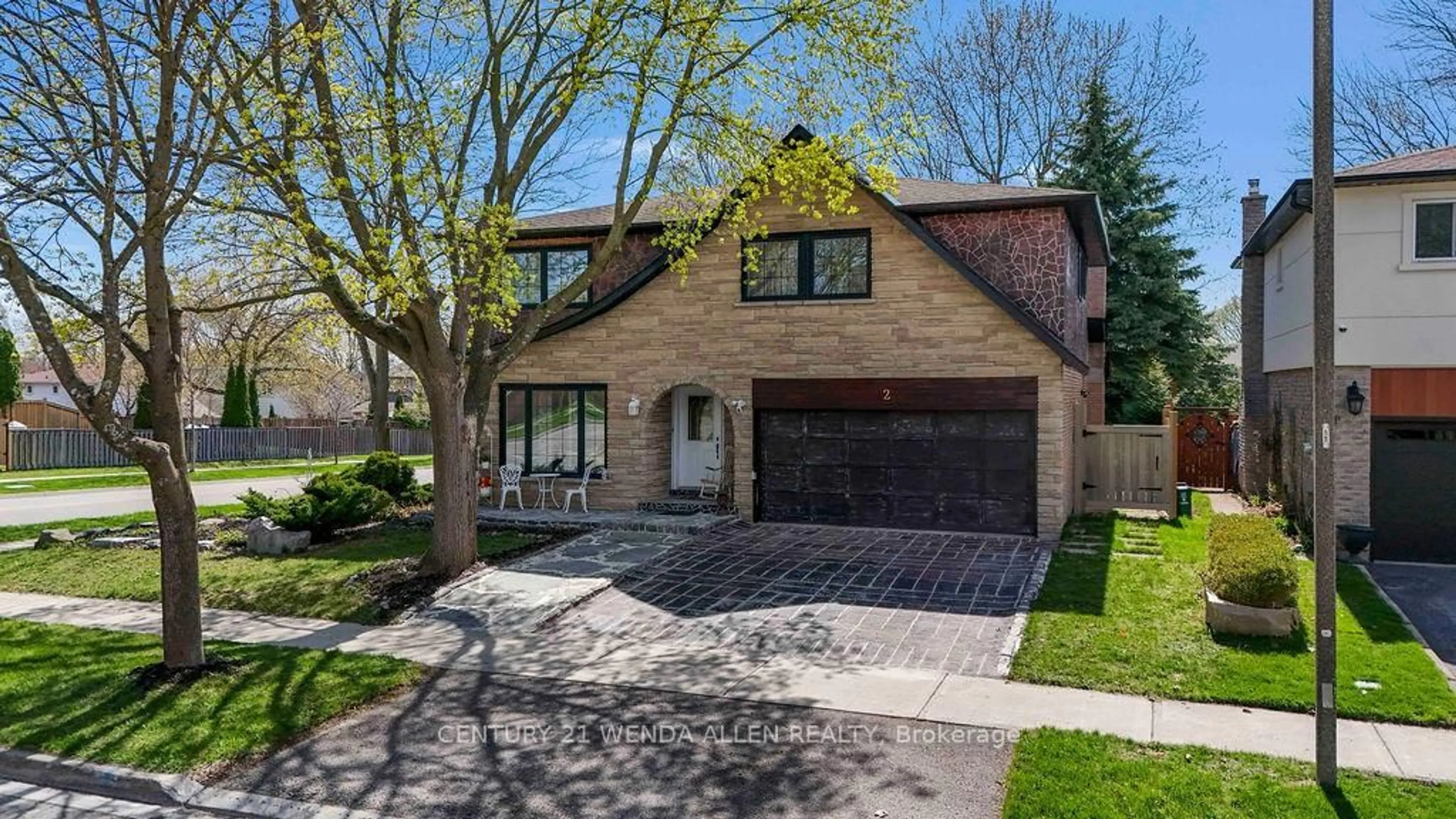 Home with brick exterior material, street for 2 Ribblesdale Dr, Whitby Ontario L1N 6K6