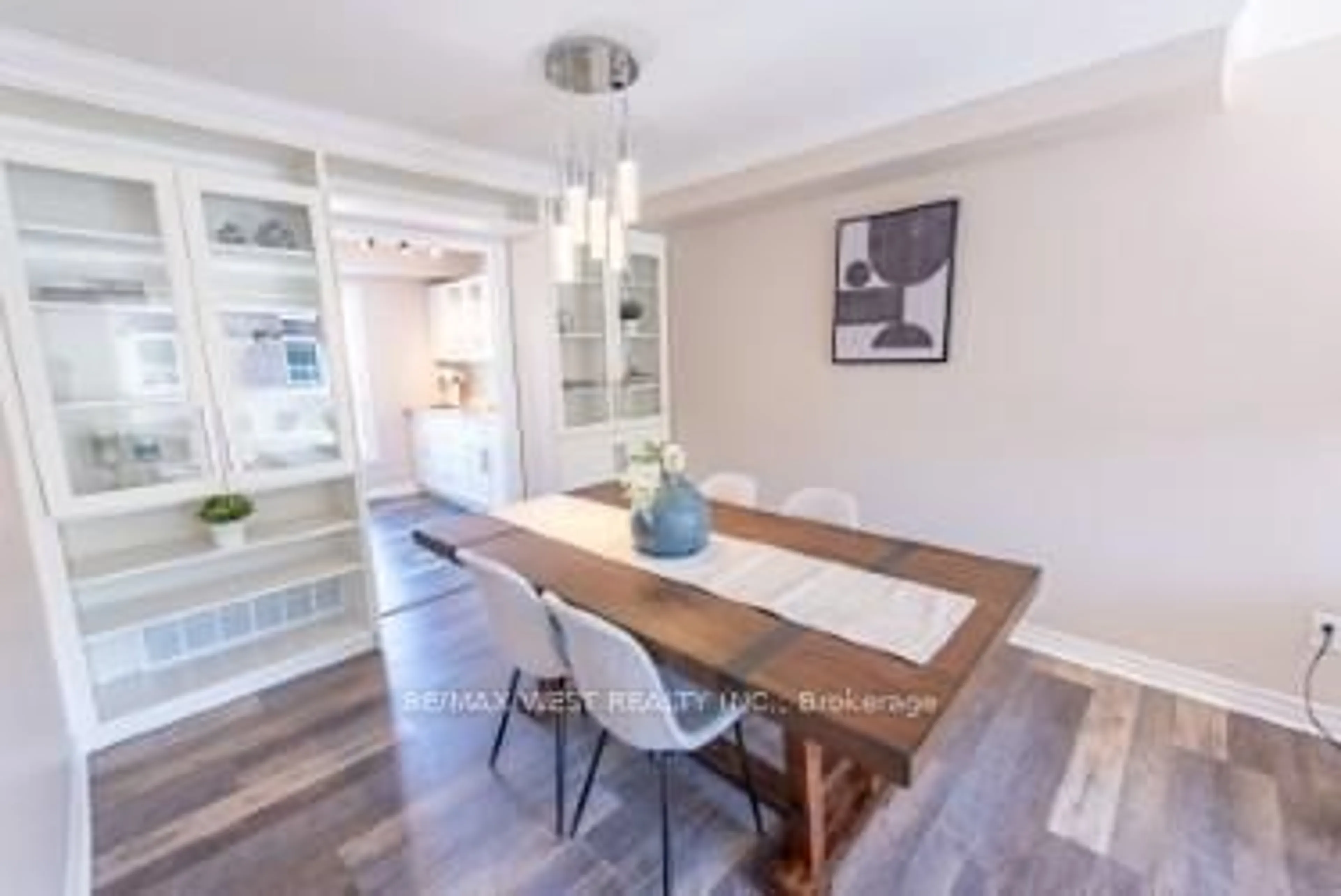 Dining room, wood/laminate floor for 222 Pearson St #26, Oshawa Ontario L1G 7C6