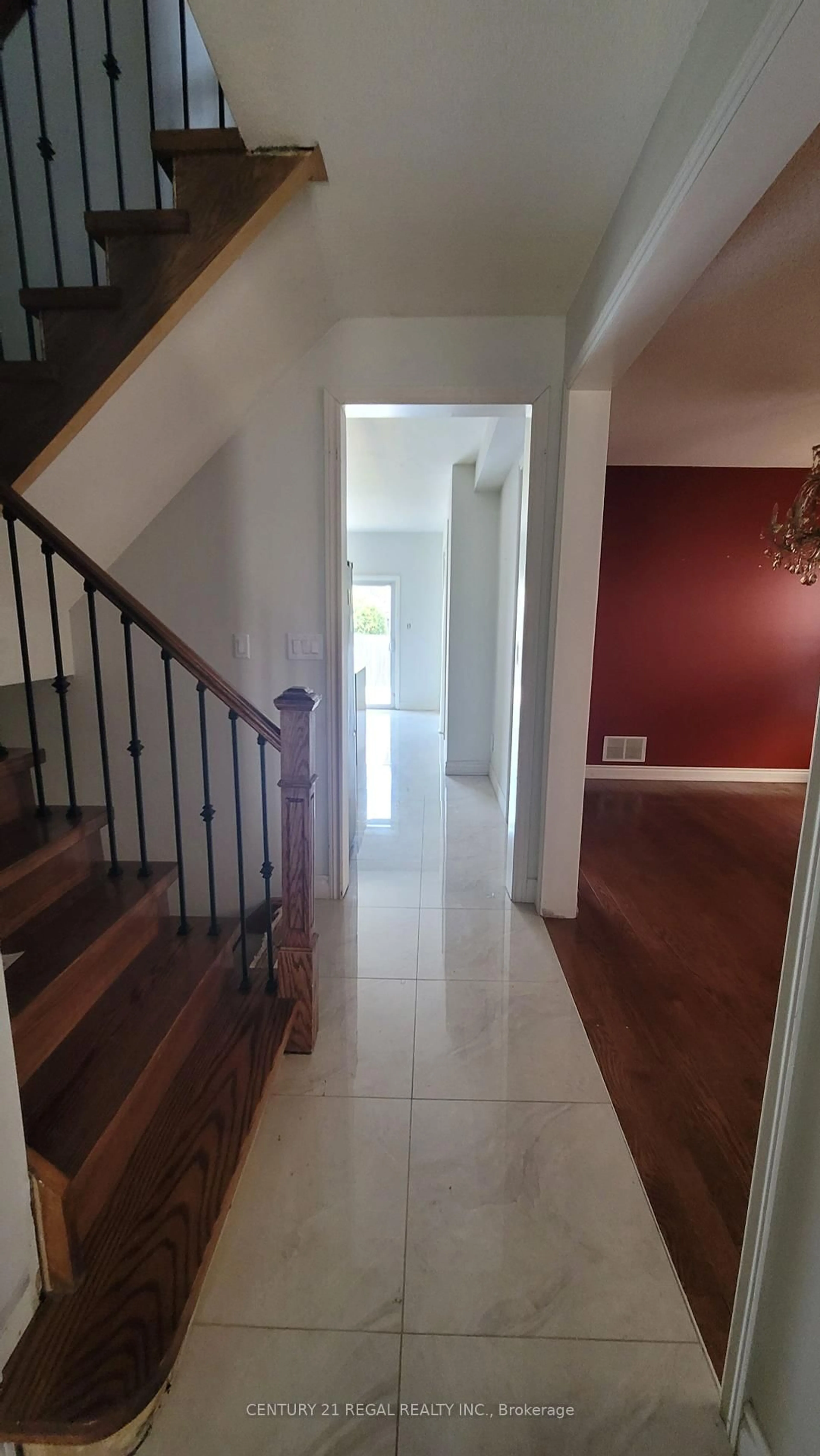 Indoor foyer for 12 Salt Dr, Ajax Ontario L1S 7P3