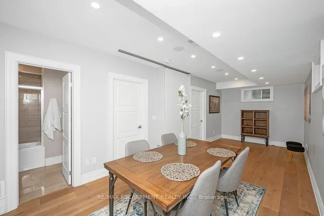 Additional property image - 820 Cosburn Ave