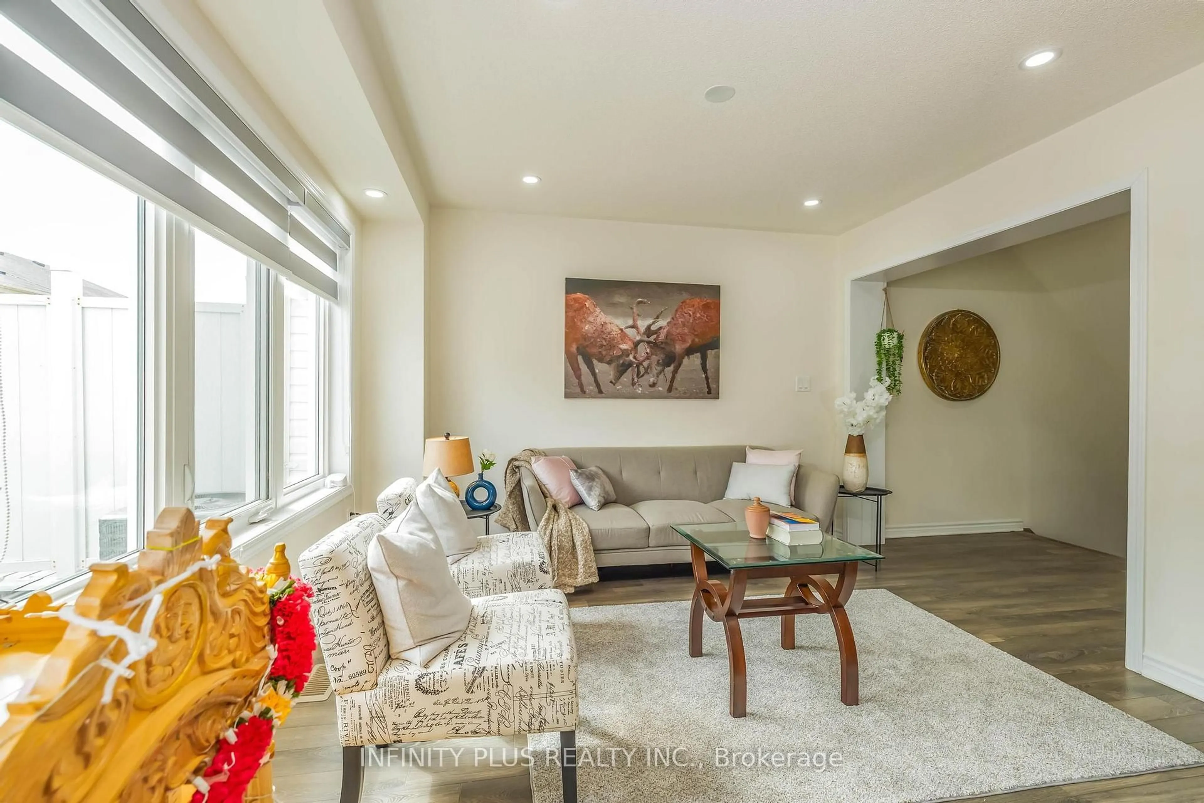 Living room with furniture, unknown for 2791 Sapphire Dr, Pickering Ontario L1X 0G1