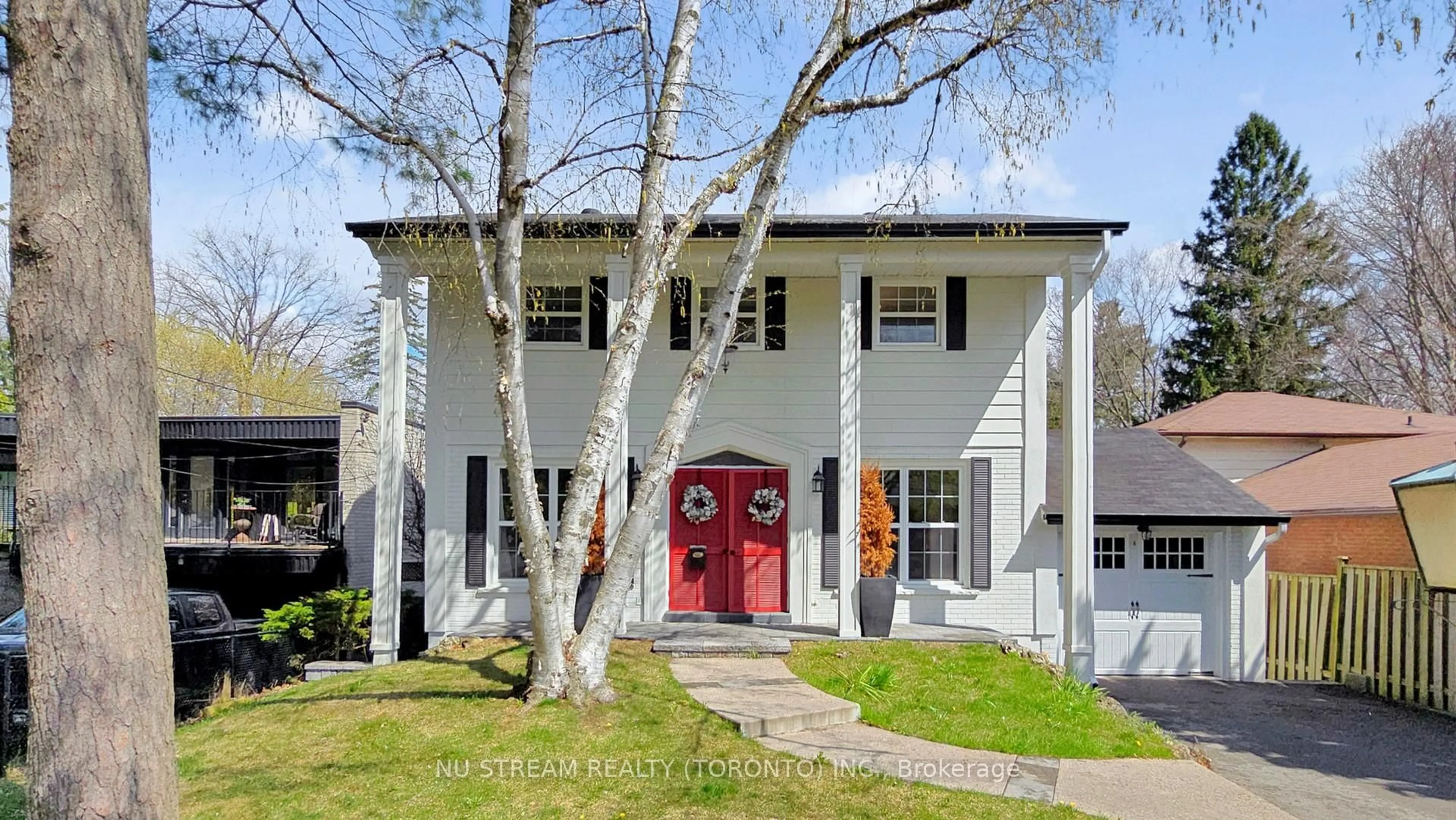 Home with brick exterior material, street for 565 Rouge Hills Dr, Toronto Ontario M1C 2Z9