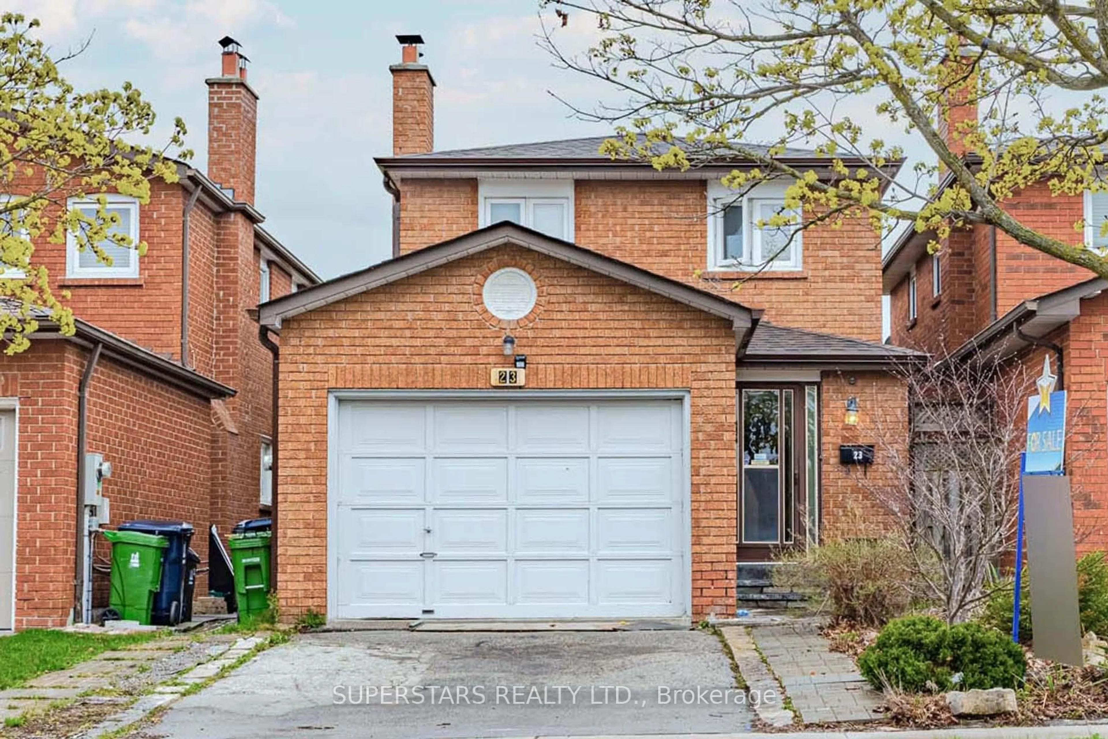 Home with brick exterior material, street for 23 Lord Sydenham Crt, Toronto Ontario M1W 3S4