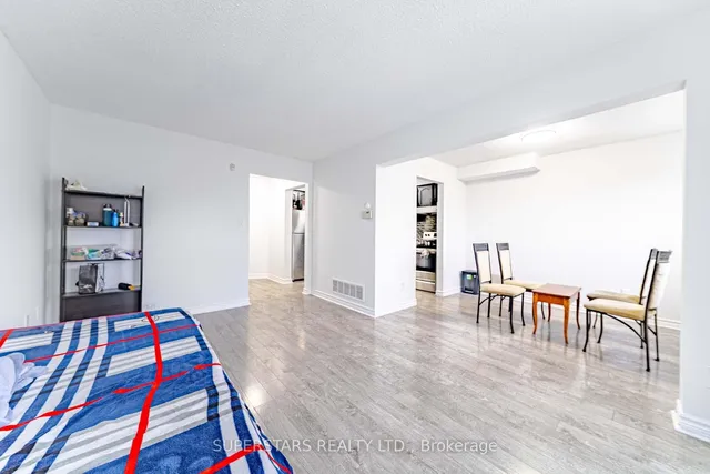 Additional property image - 23 Lord Sydenham Crt
