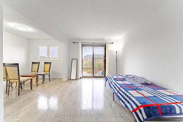 Additional property image - 23 Lord Sydenham Crt