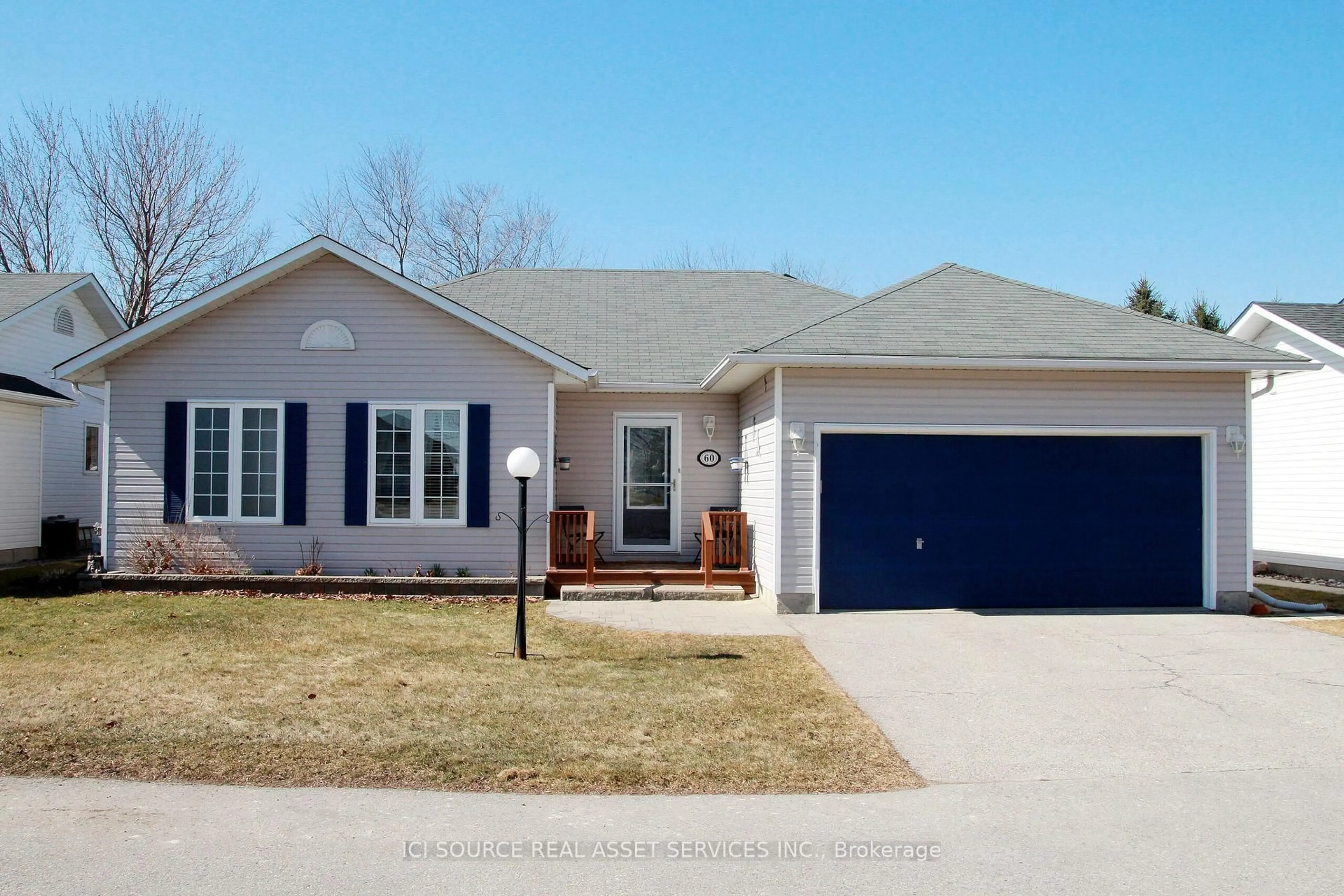 Home with vinyl exterior material, street for 60 Hinkley Tr, Clarington Ontario L1B 1A9