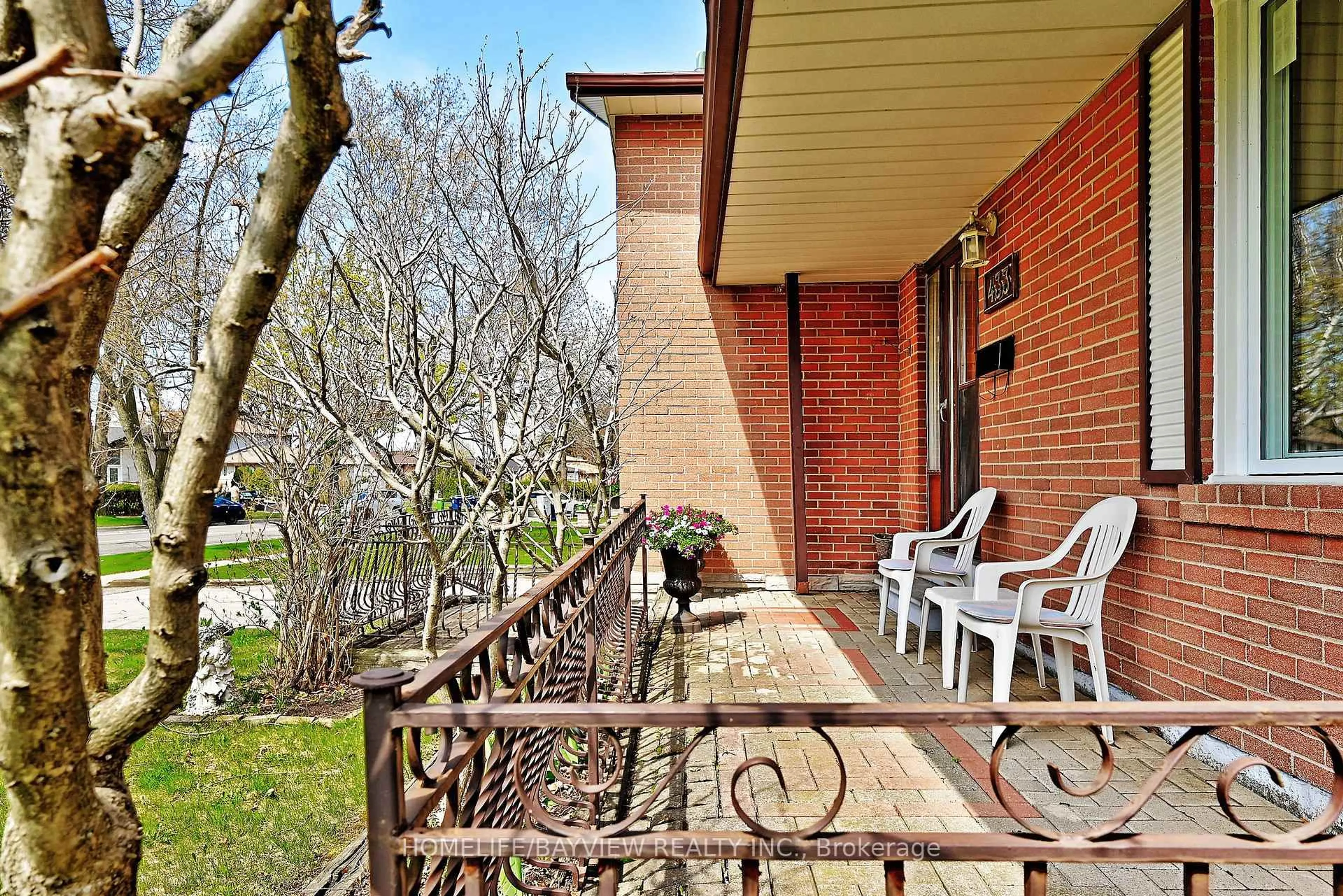 Patio, street for 433 Brimorton Dr, Toronto Ontario M1H 2E4