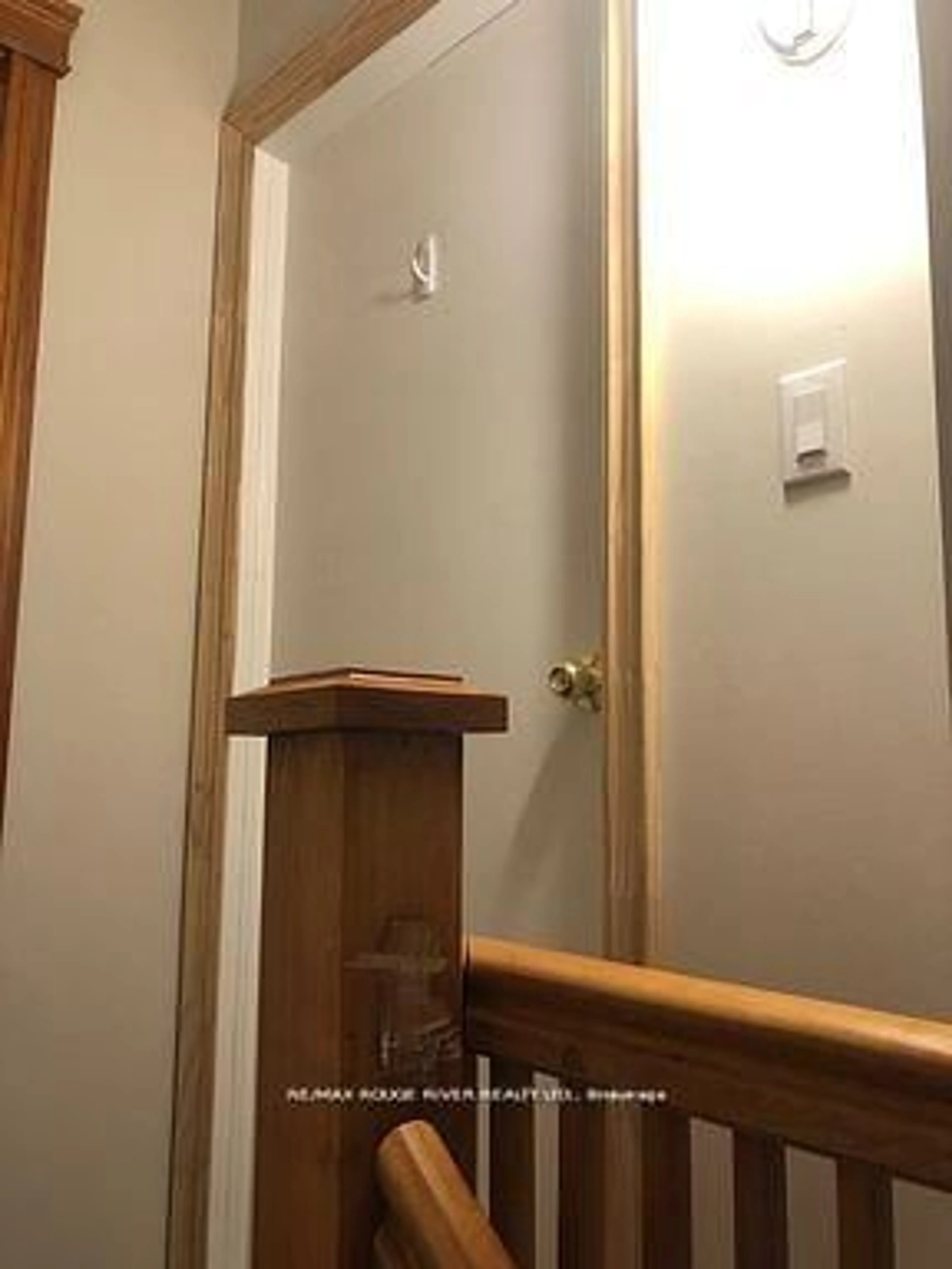 A pic of a room for 115 Agnes St, Oshawa Ontario L1G 1V3