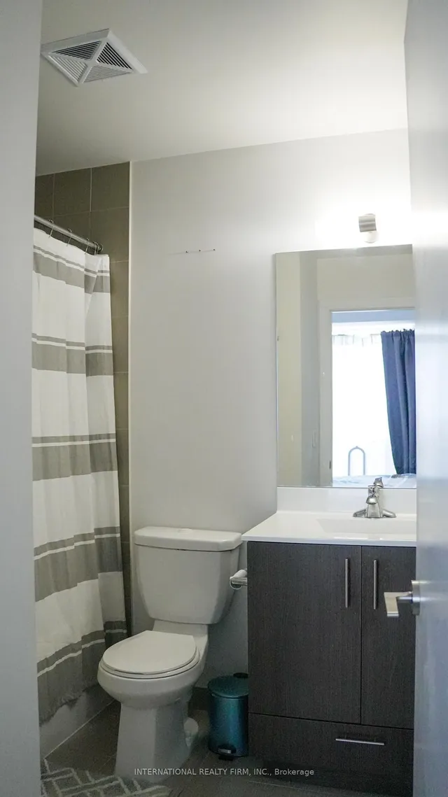 Additional image 7 of 255 Village Green Sq Unit 3104