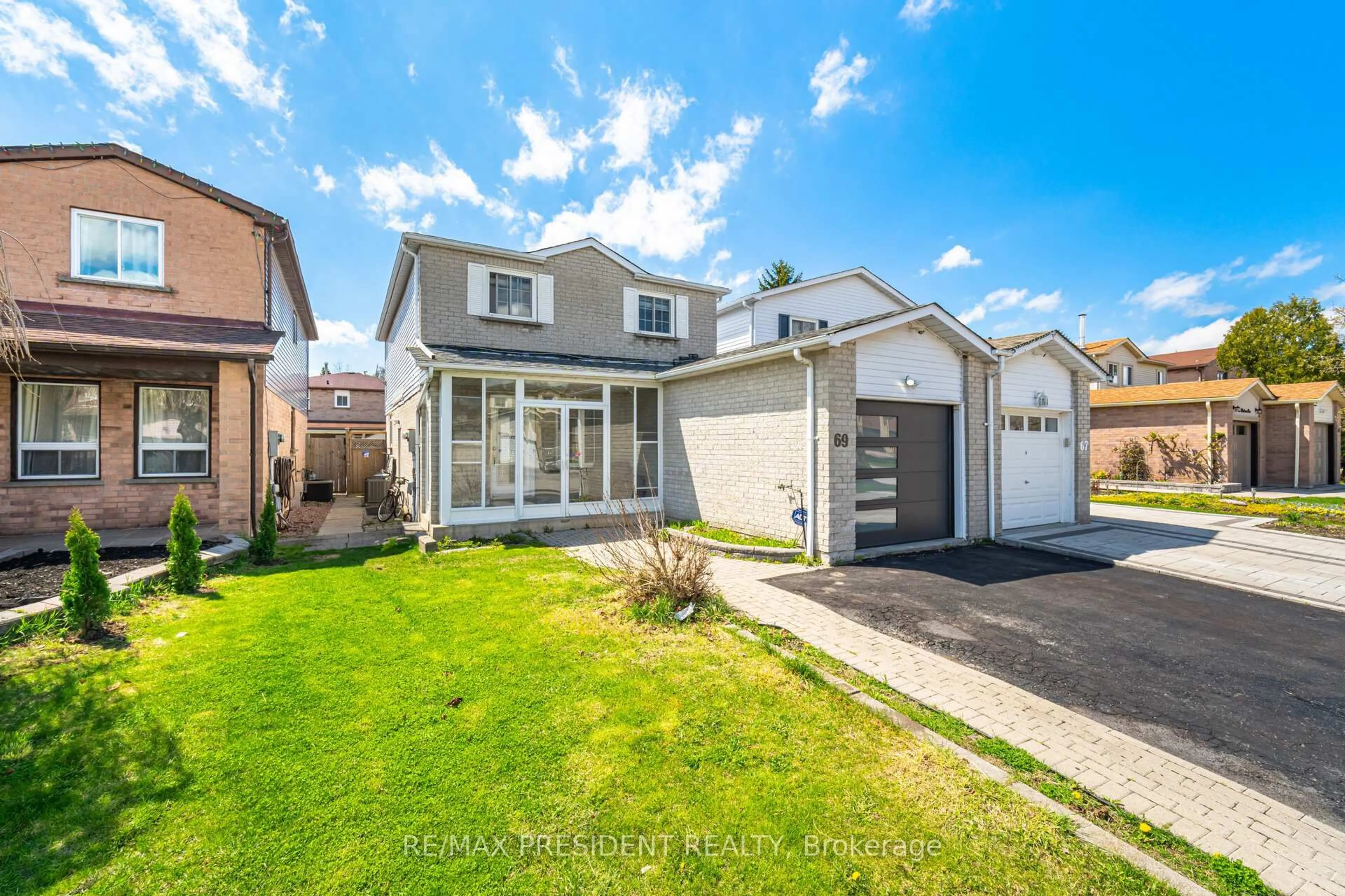 Unknown for 69 Chalmers Cres, Ajax Ontario L1S 5Y1
