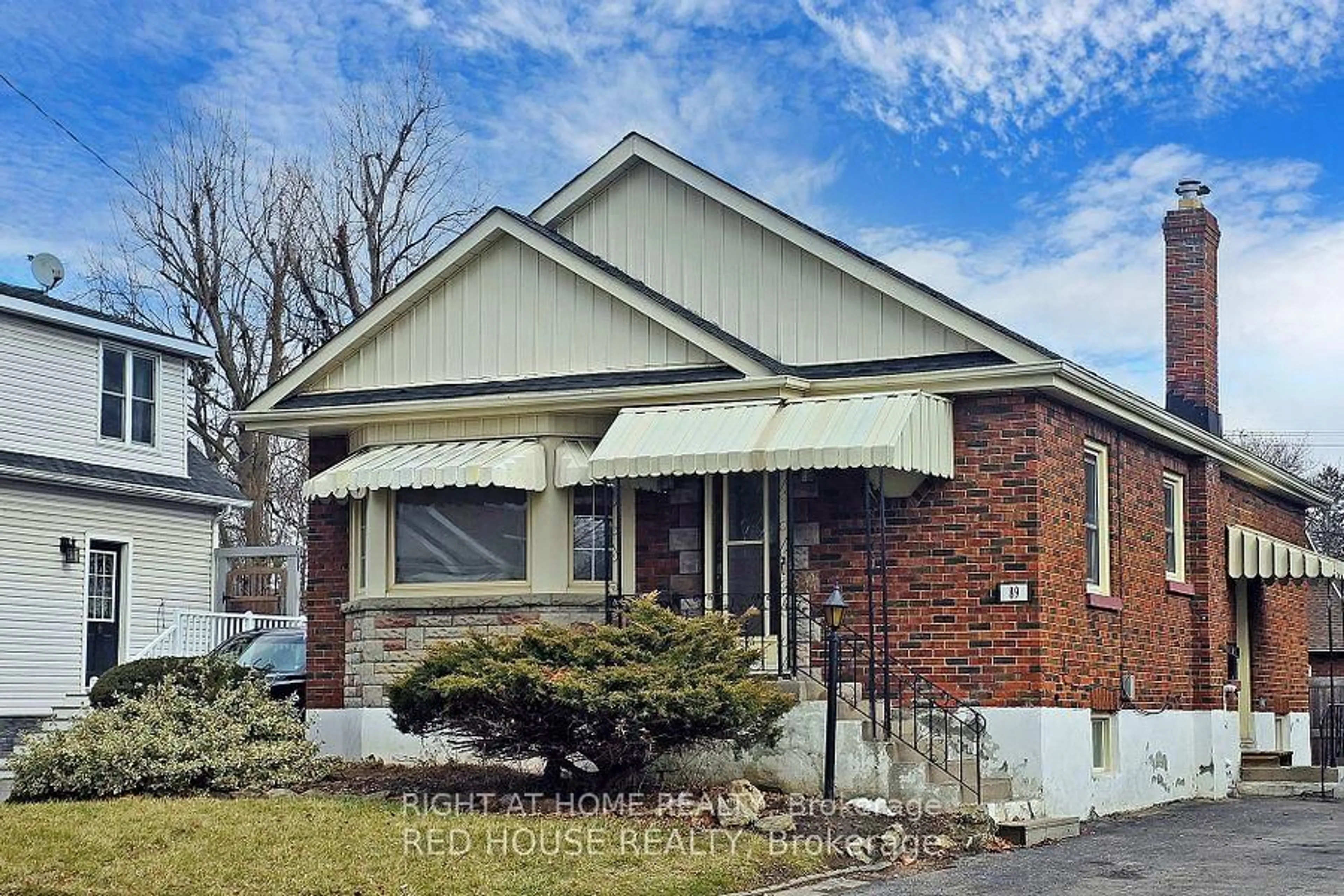 Home with brick exterior material, street for 89 Chadburn St, Oshawa Ontario L1H 5T9