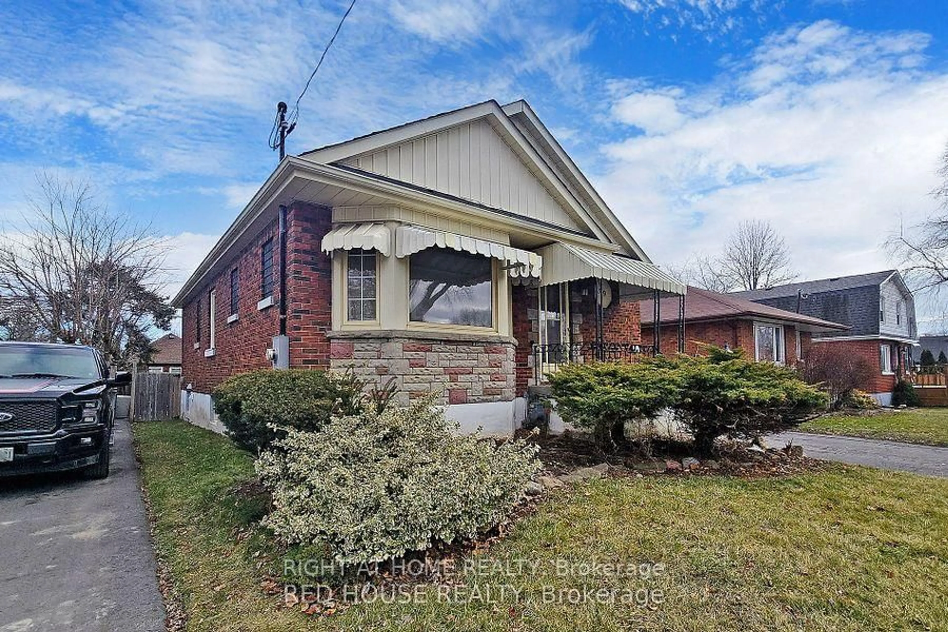 Home with brick exterior material, street for 89 Chadburn St, Oshawa Ontario L1H 5T9