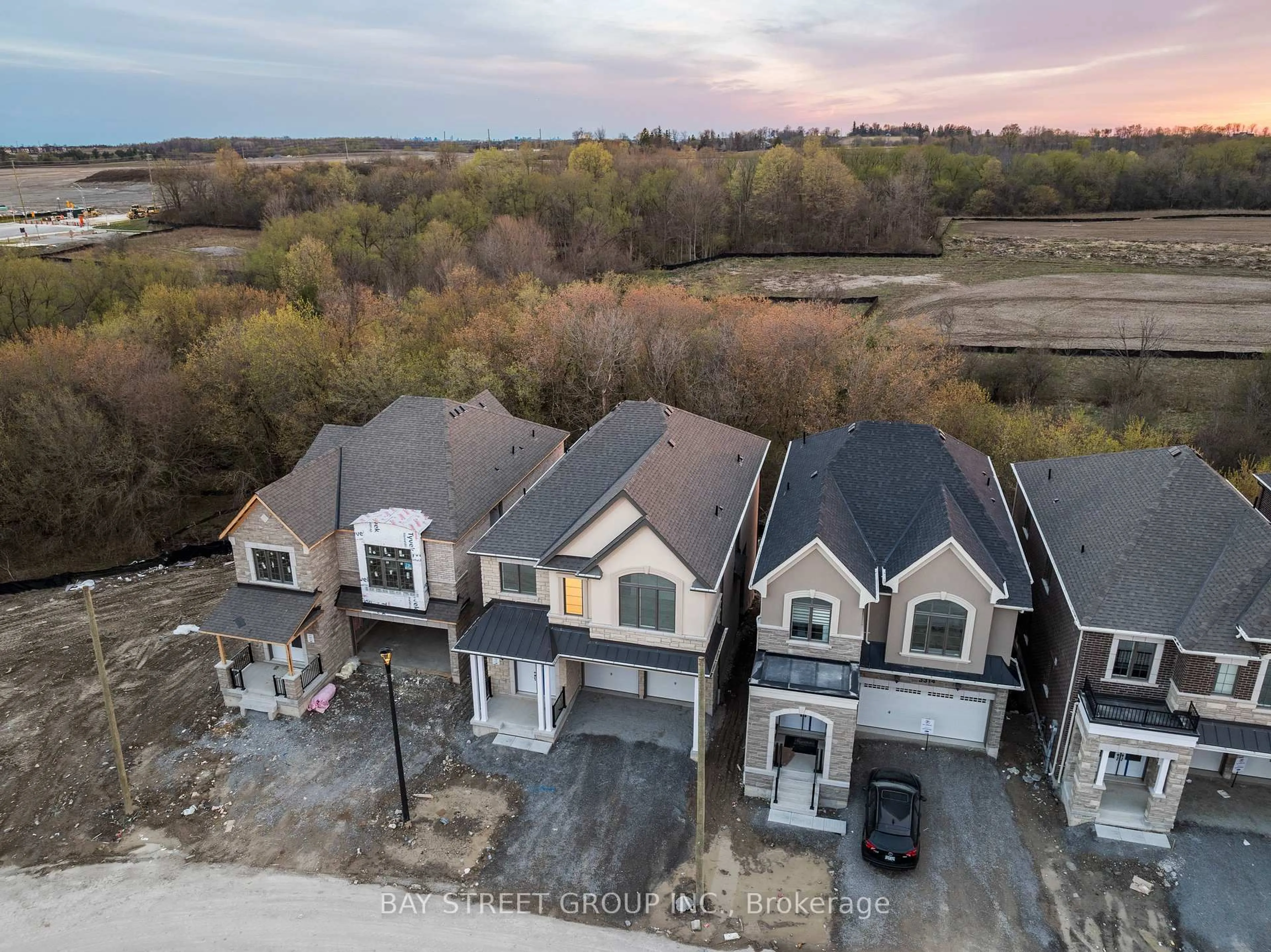 A pic from outside/outdoor area/front of a property/back of a property/a pic from drone, unknown for 3316 Marchington Sq, Pickering Ontario L1X 0N9
