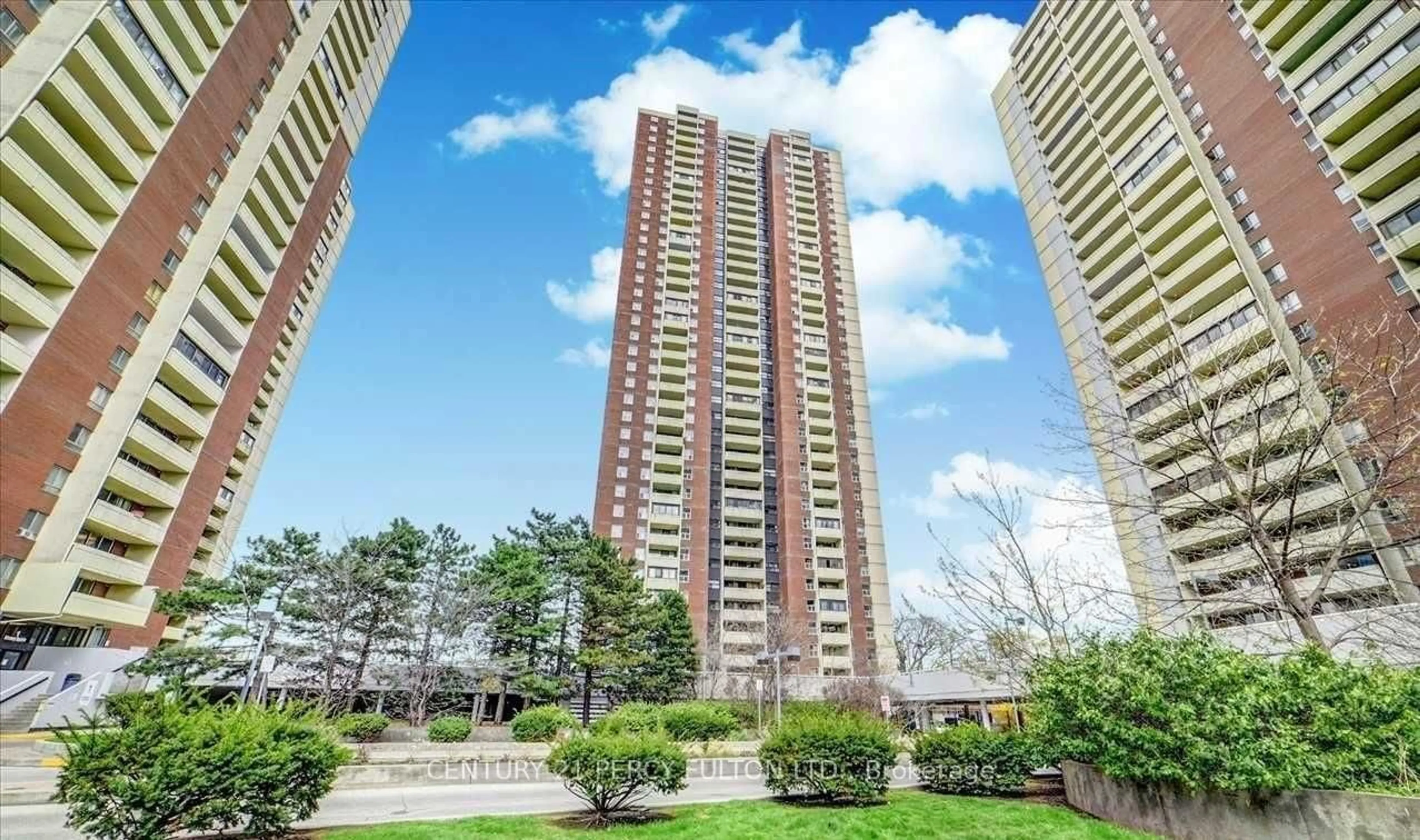 Patio, unknown for 3 Massey Sq #1503, Toronto Ontario M4C 5L5