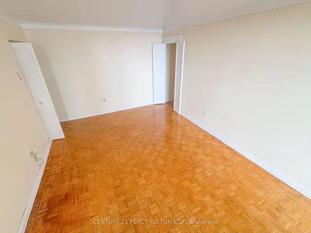 Additional property image - 3 Massey Sq Unit 1503