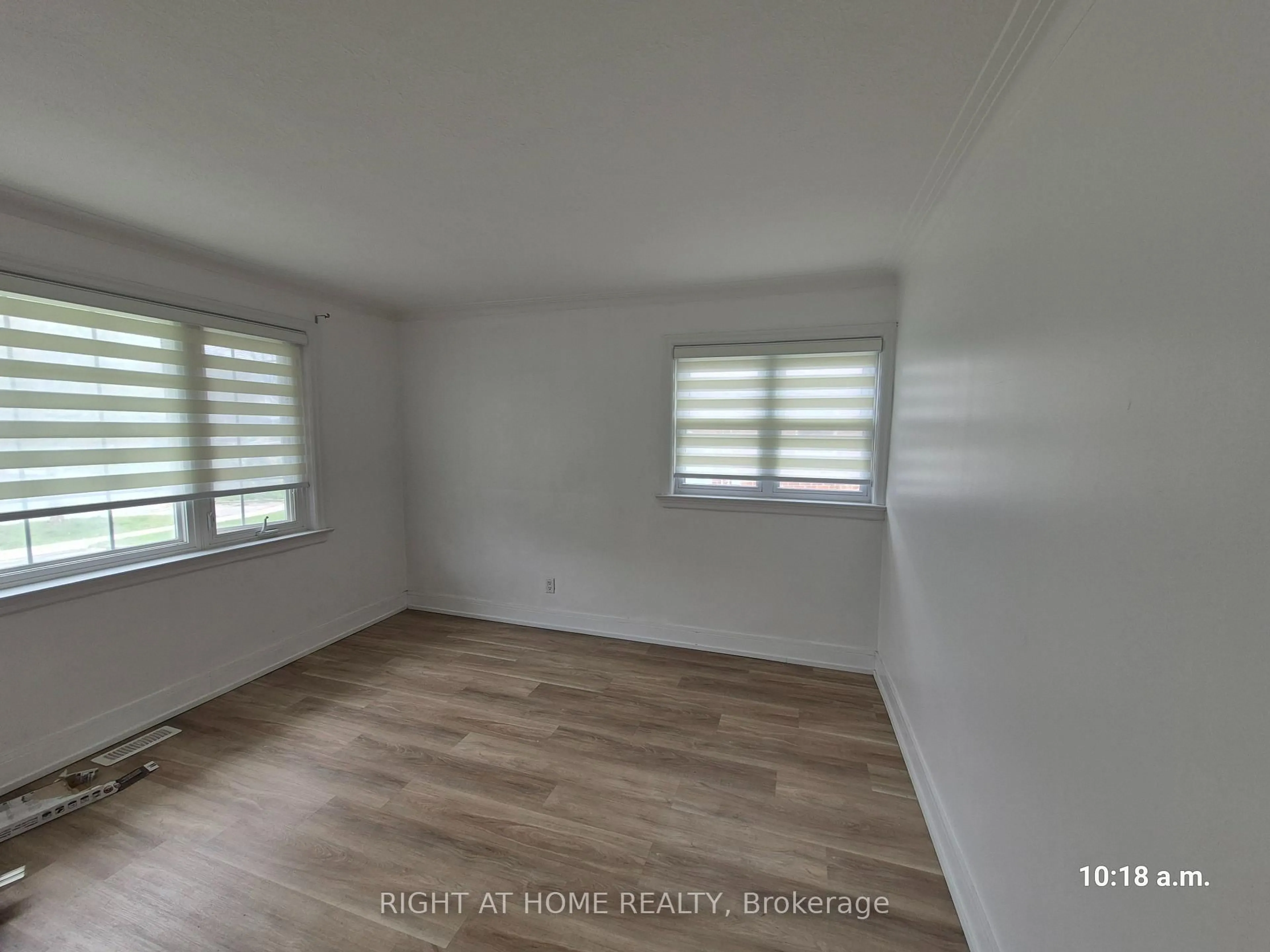 A pic of a room for 59 Hollydene Rd, Toronto Ontario M1L 2A7