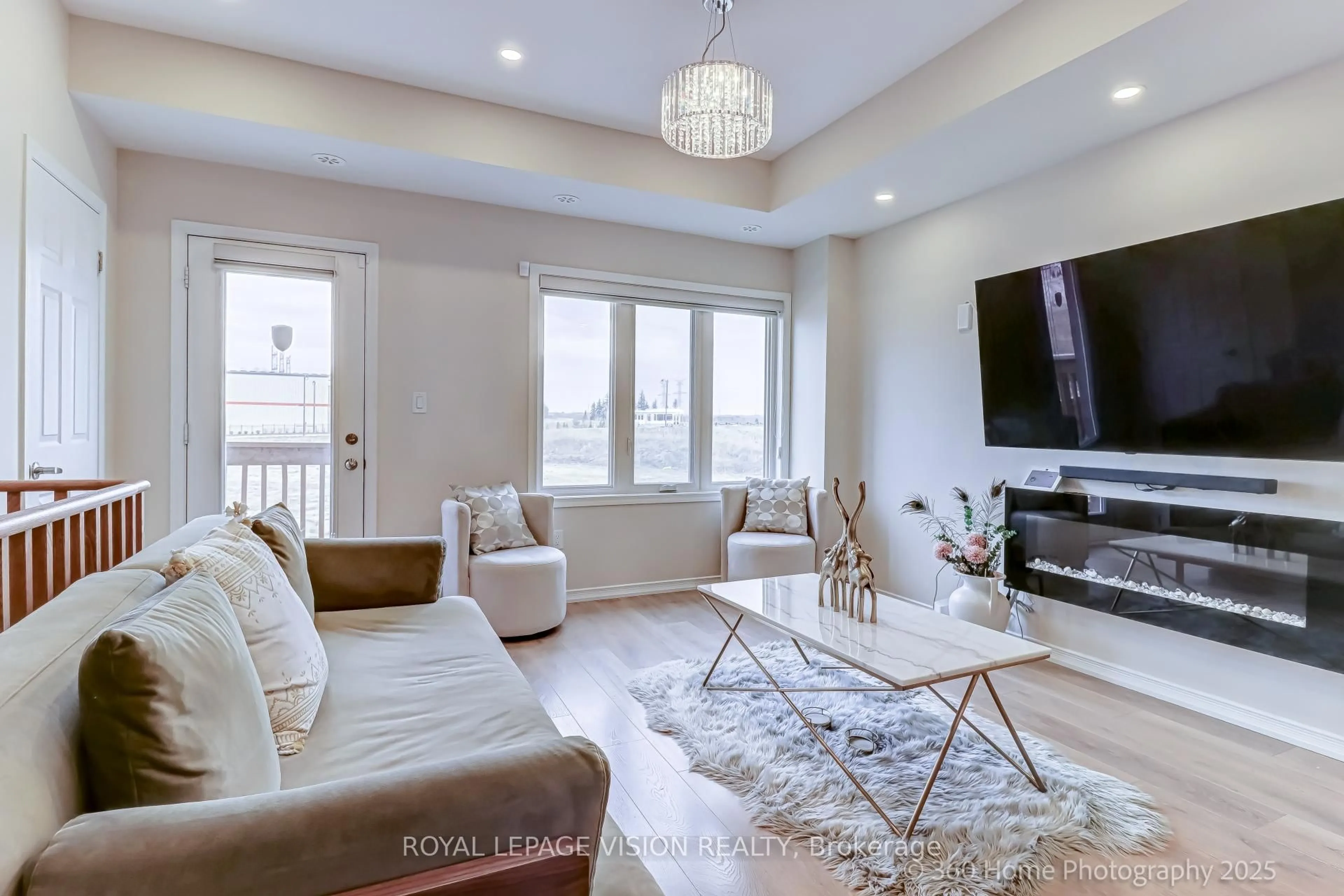 Living room with furniture, unknown for 213 Danzatore Path, Oshawa Ontario L1L 0P9
