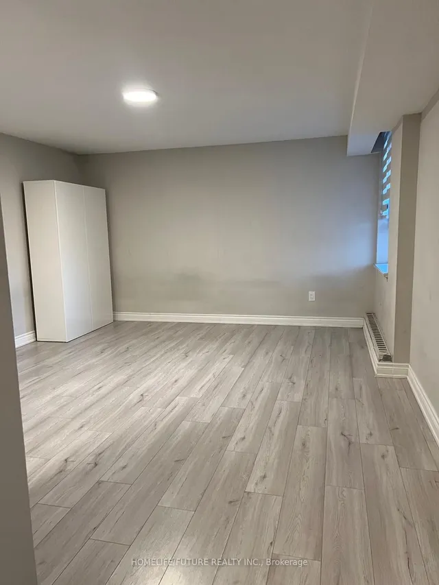 Additional property image - 100 Wingarden Crt Unit 1510