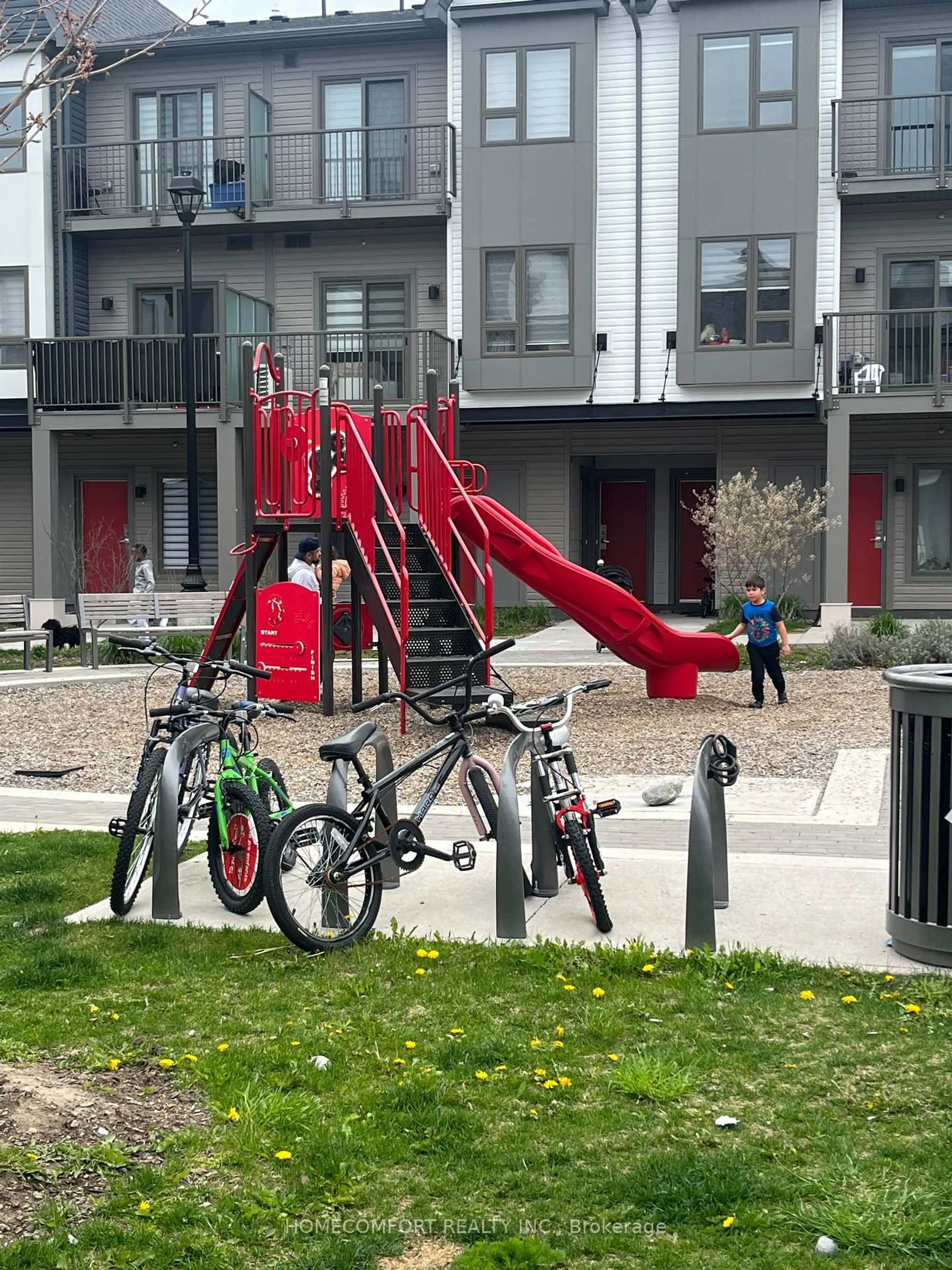 Unknown for 2635 William Jackson Dr #904, Pickering Ontario L1X 0L3