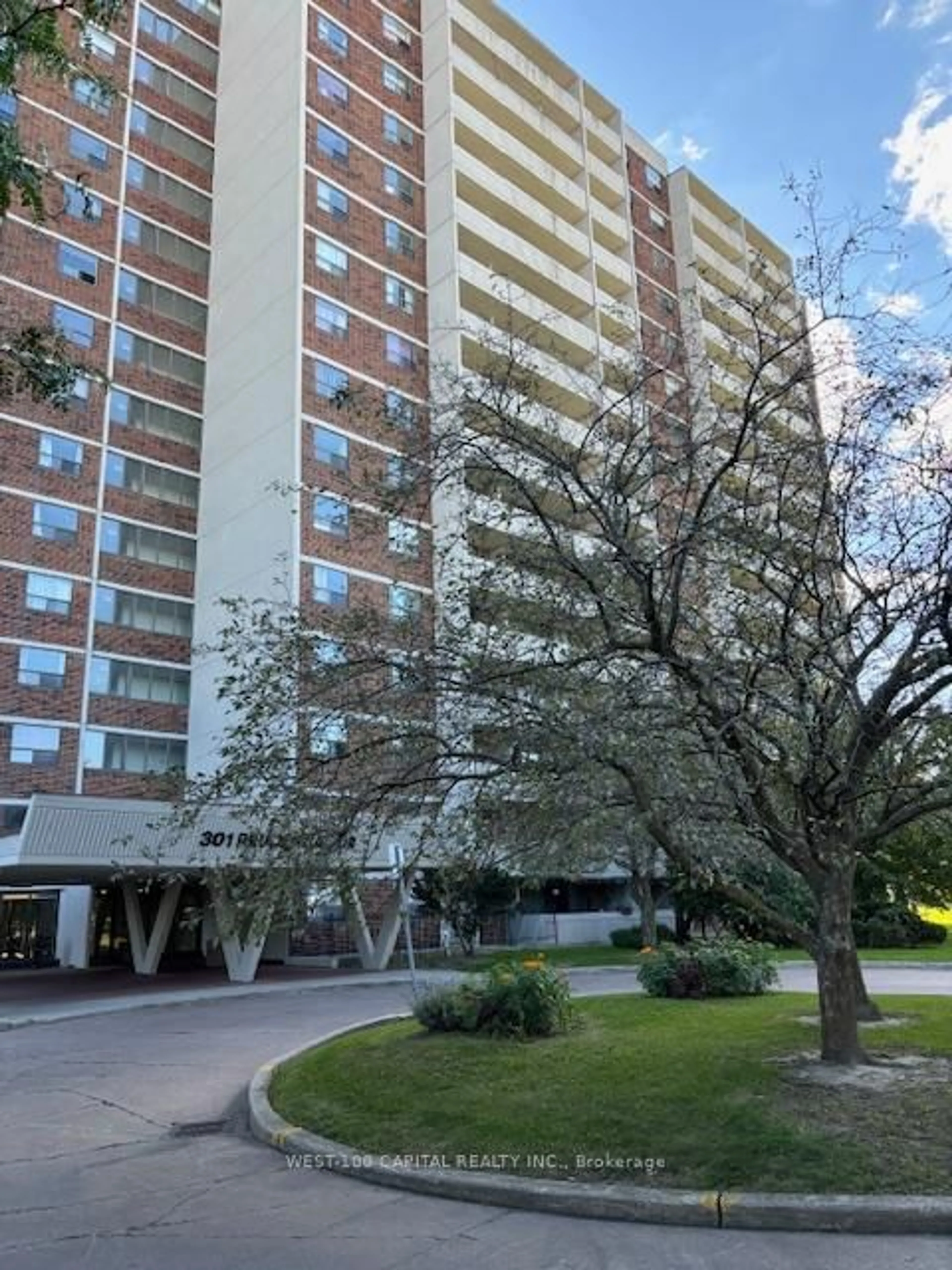 A pic from outside/outdoor area/front of a property/back of a property/a pic from drone, street for 301 Prudential Dr #802, Toronto Ontario M1P 4V3