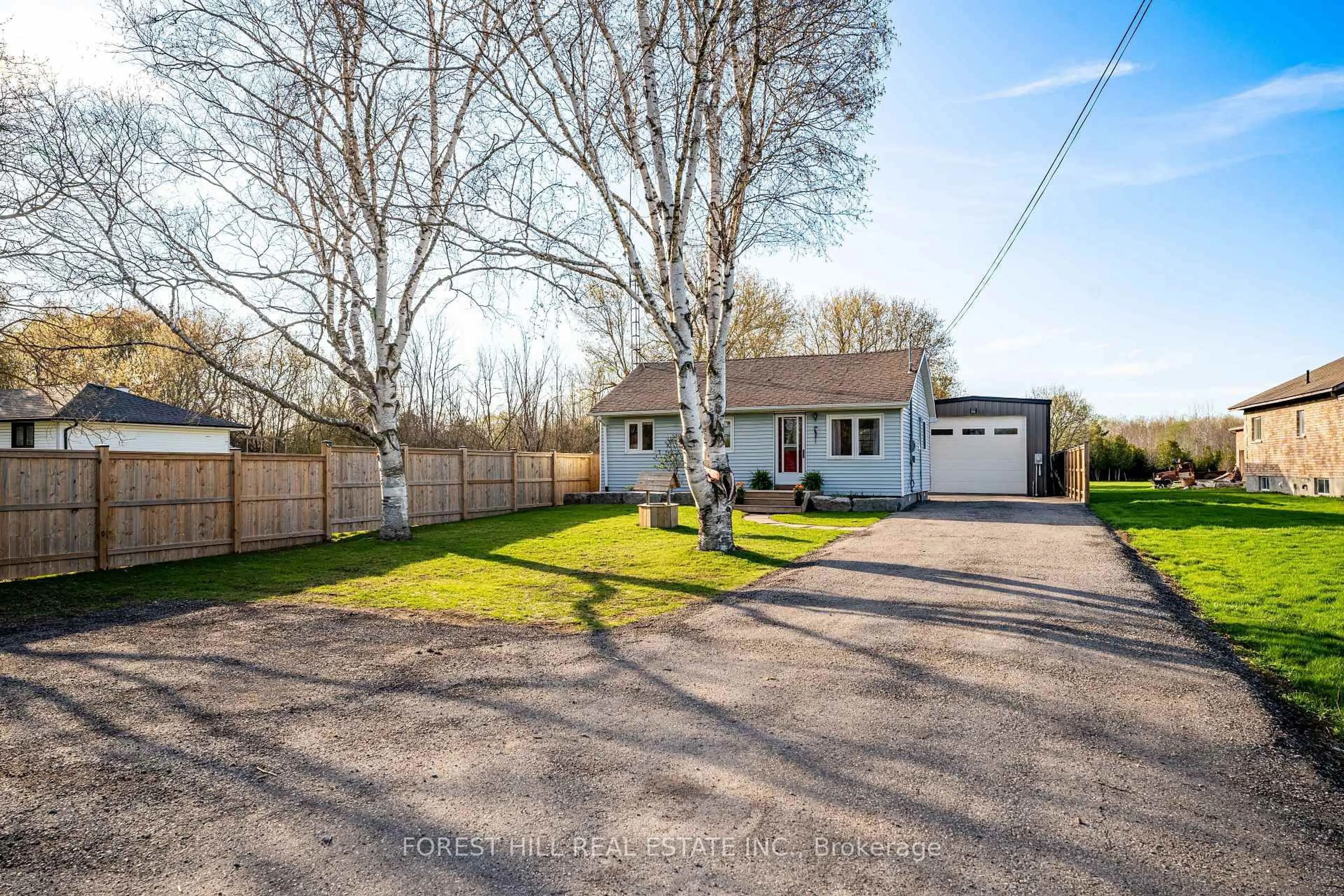 A pic from outside/outdoor area/front of a property/back of a property/a pic from drone, street for 4028 Highway 2 Rd, Clarington Ontario L1B 1L9